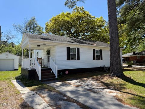 200 S Sylvan Drive Greenville NC 27834