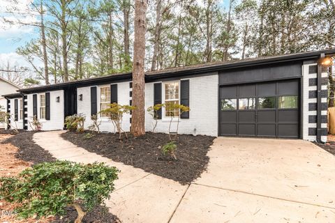 6604 Winding Trail Raleigh NC 27612