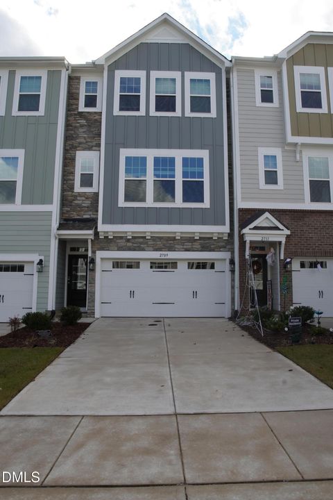 2709 Hunter Woods Drive Apex NC 27502