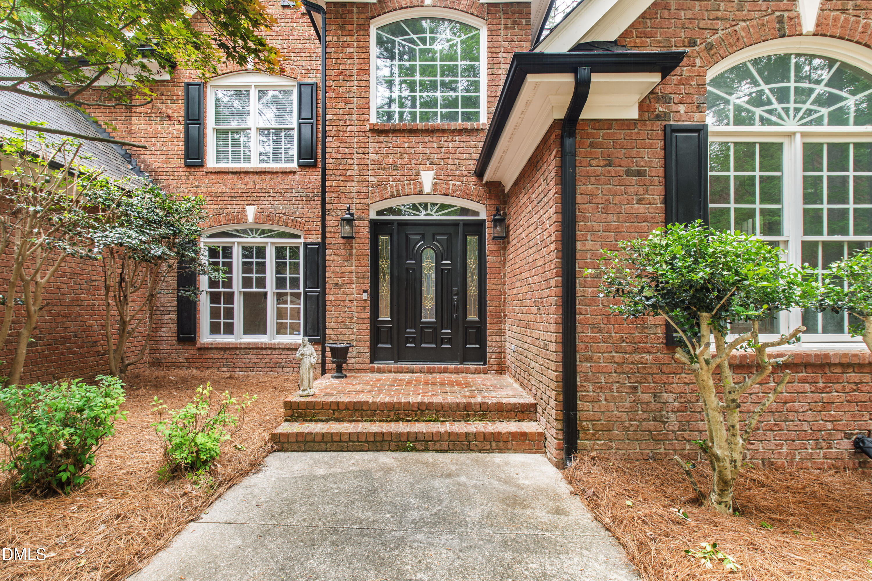 1023 Old Meetinghouse Way