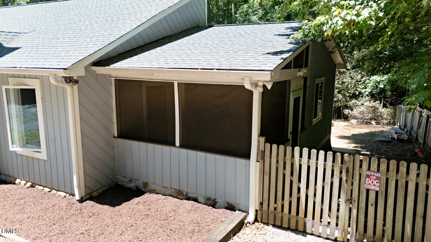 3026 Carriage Trail