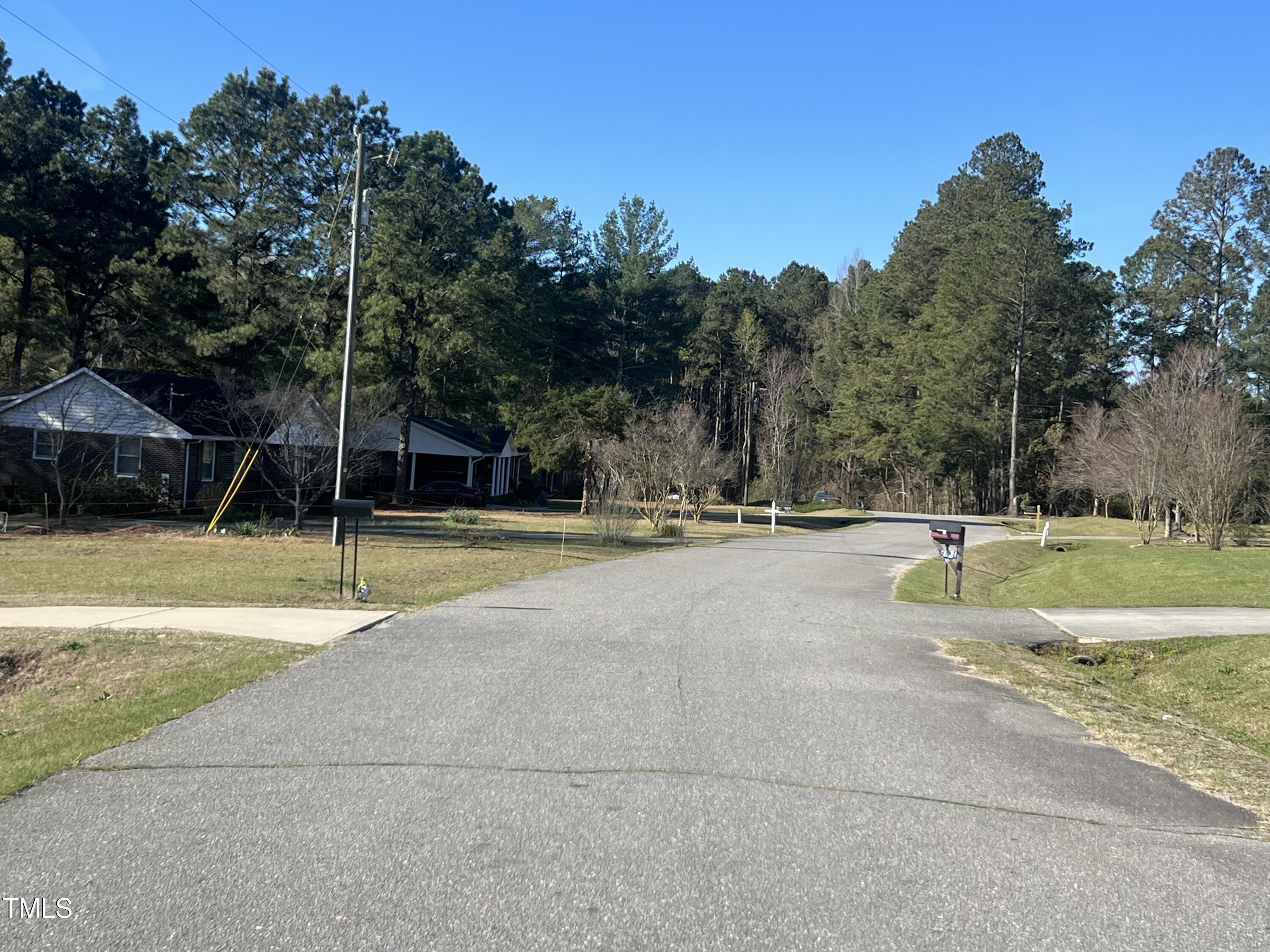 00 Wildberry Road