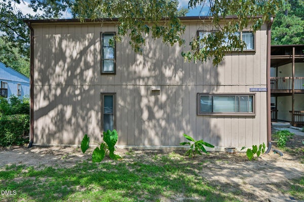 5078 FLINT RIDGE PL, RALEIGH, NC 27609 - Image 299feb0dd4d4ad915d0d4afa240fbb1c/1843632771
