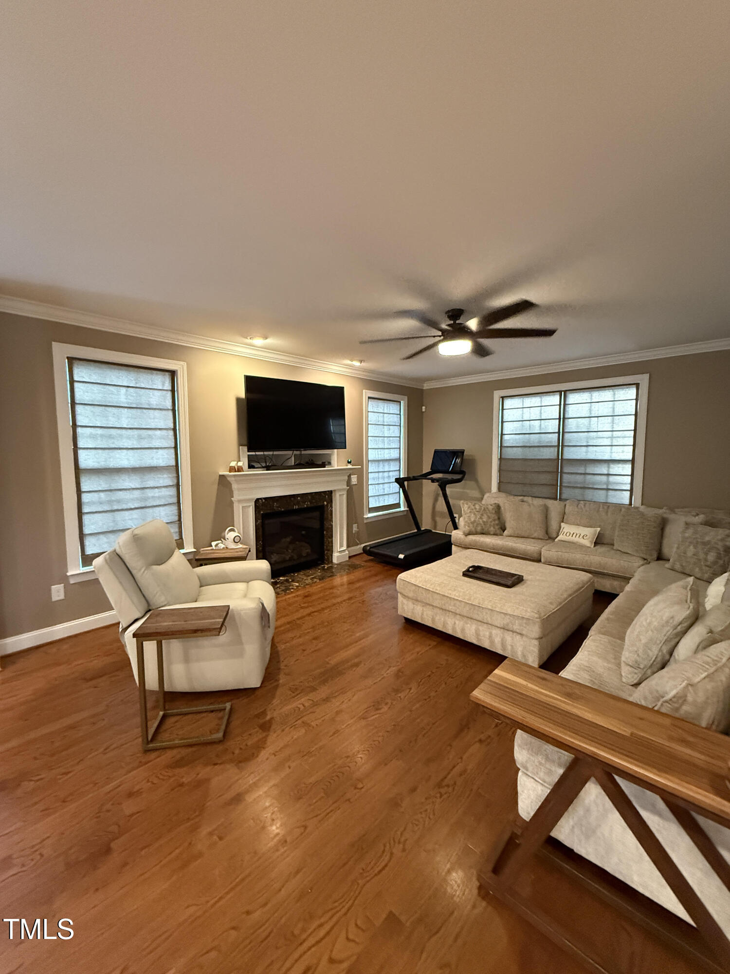 2709 Sardinia Lane