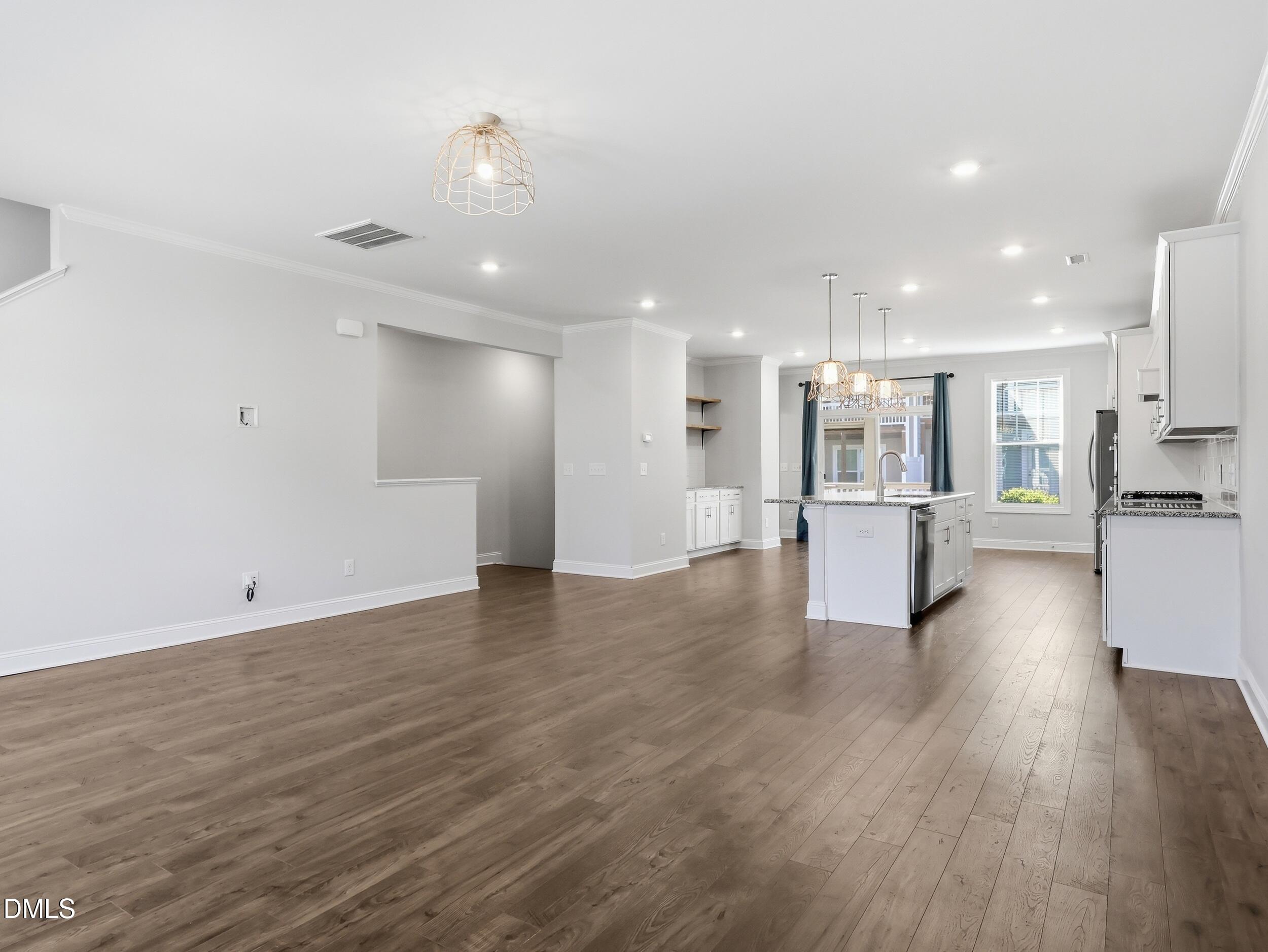8403 Garnet Rose Lane
