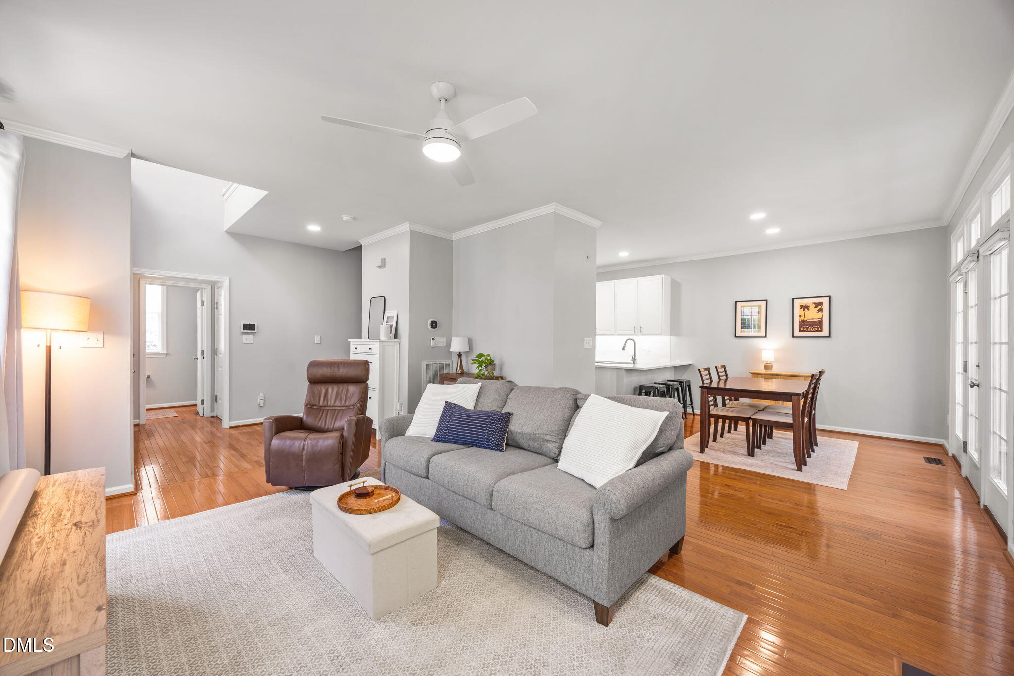 9523 Hanging Rock Road