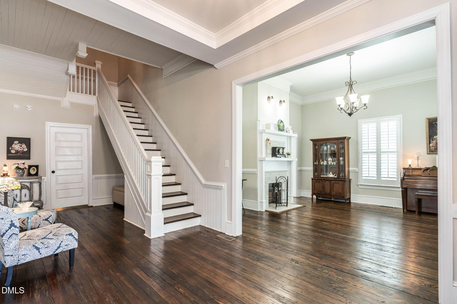 212 W Church Street