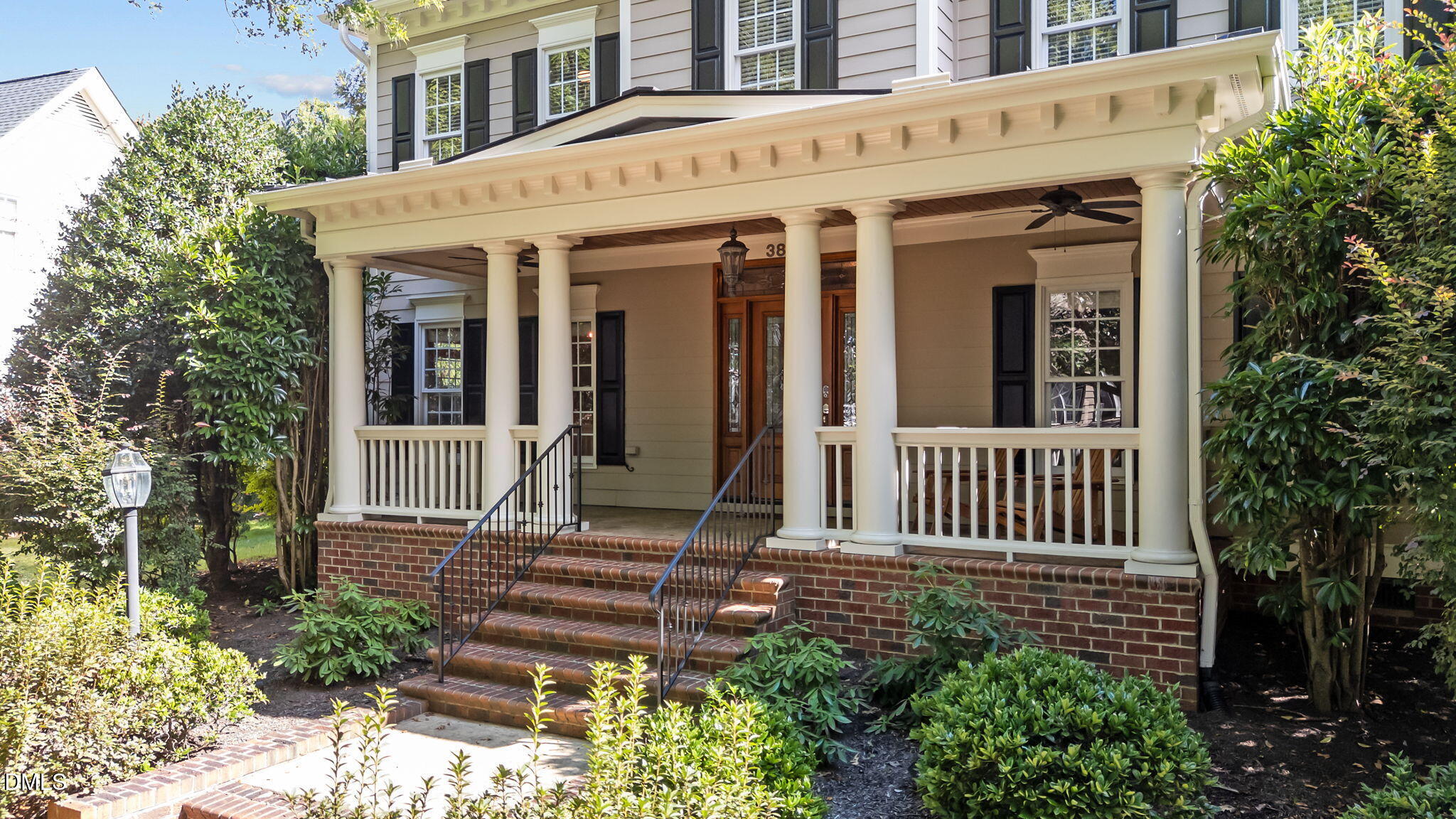 3821 Falls River Avenue