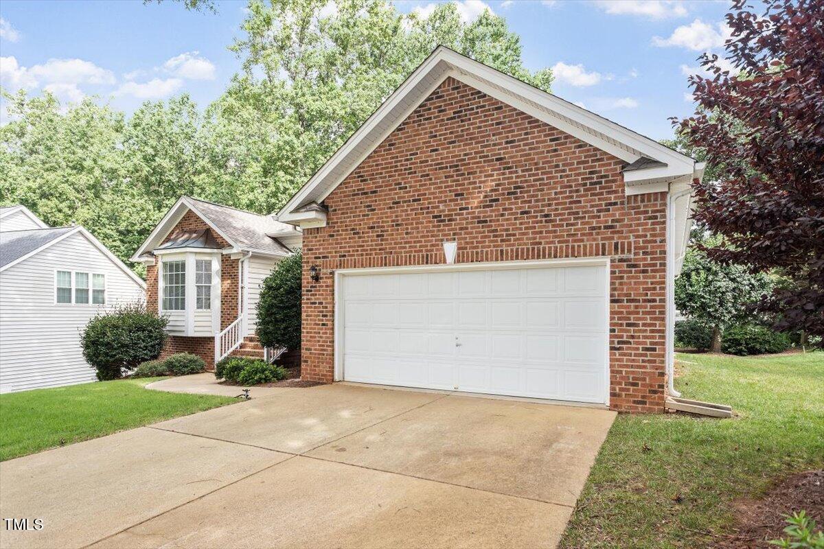 402 Cricketfield Lane