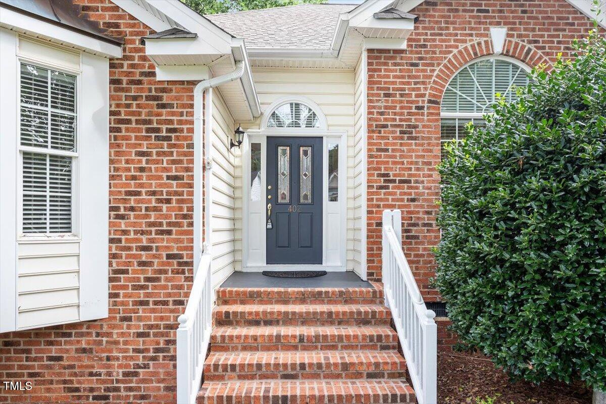 402 Cricketfield Lane