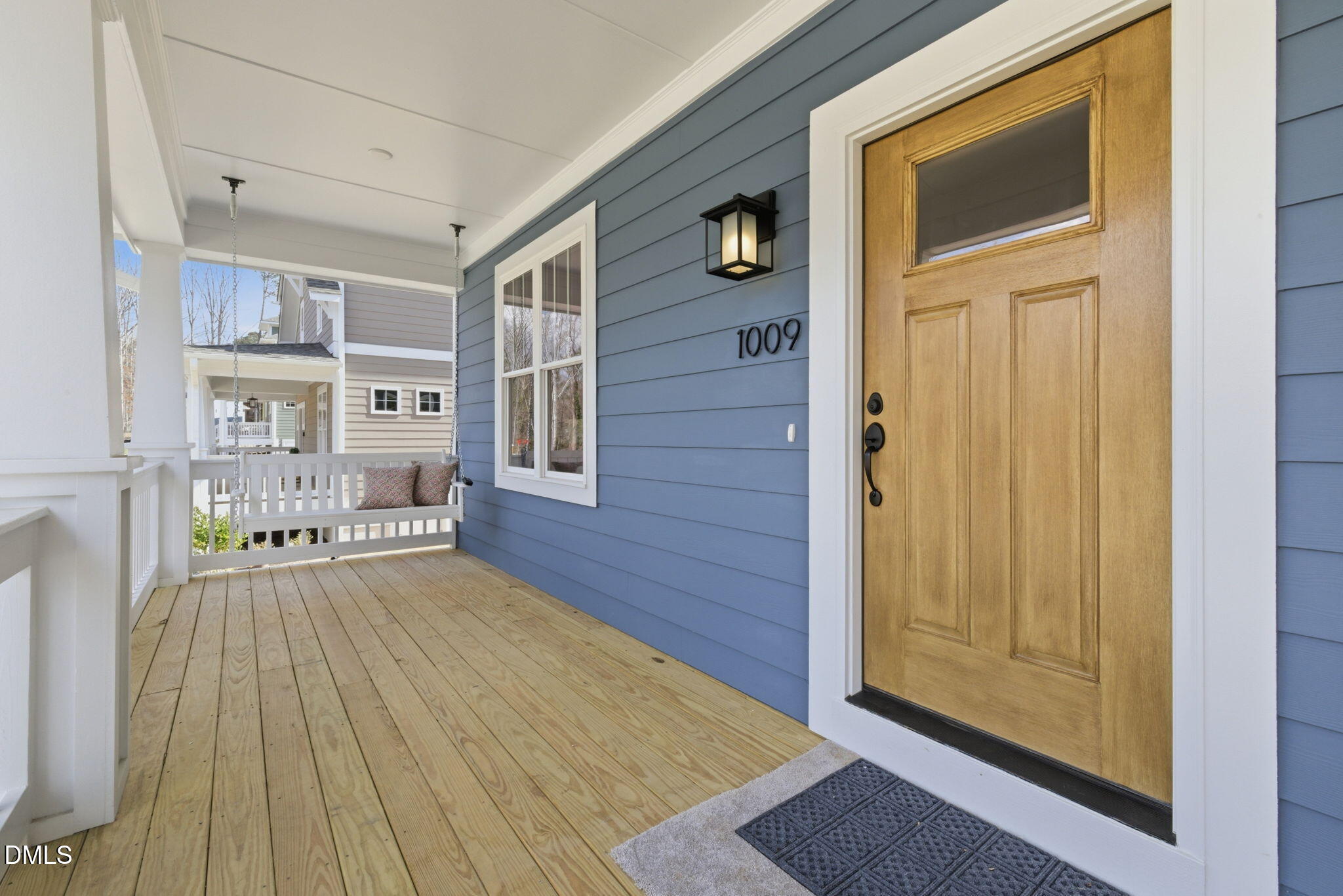 1009 Forrestal Place