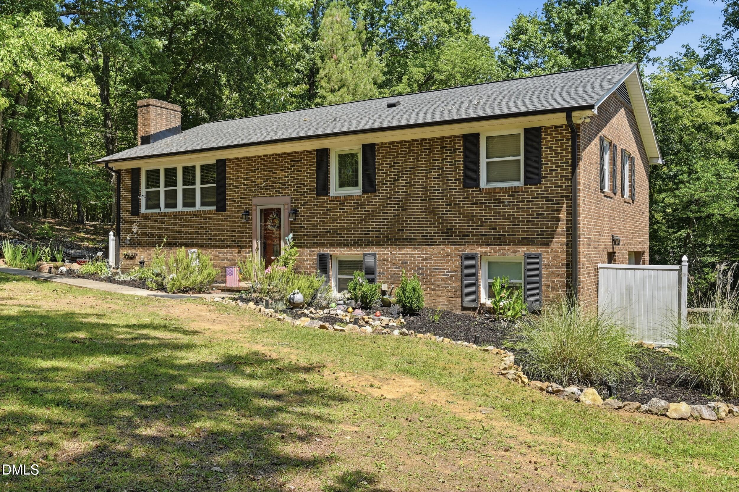 3102 Little River Drive
