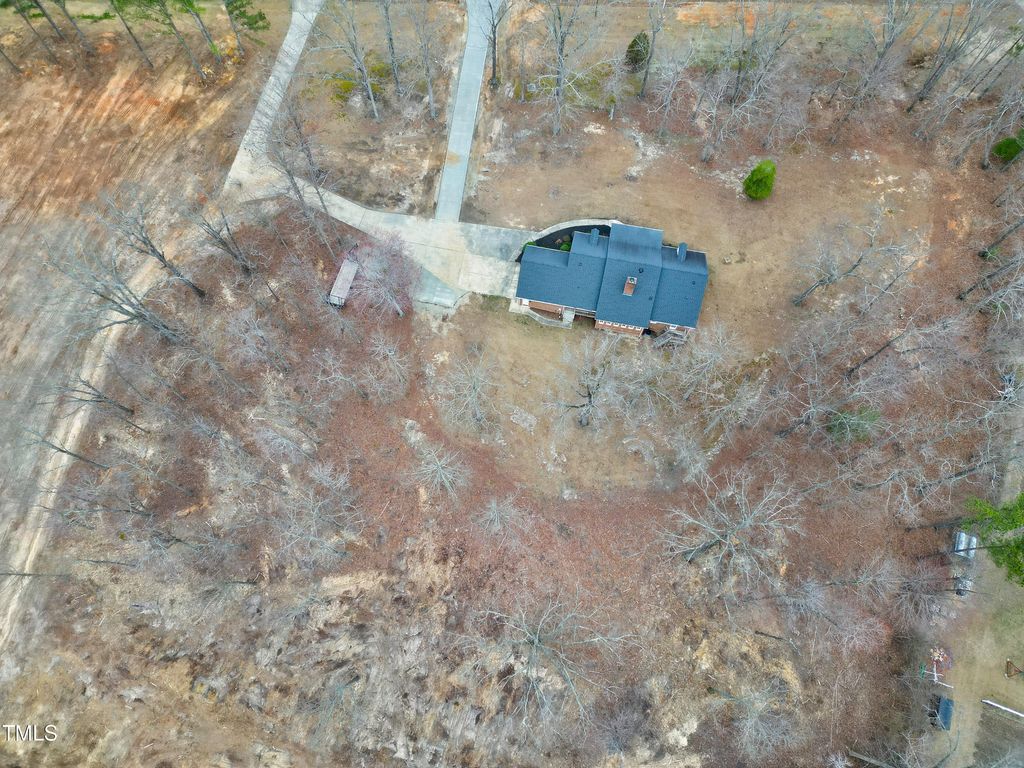 listing image 42