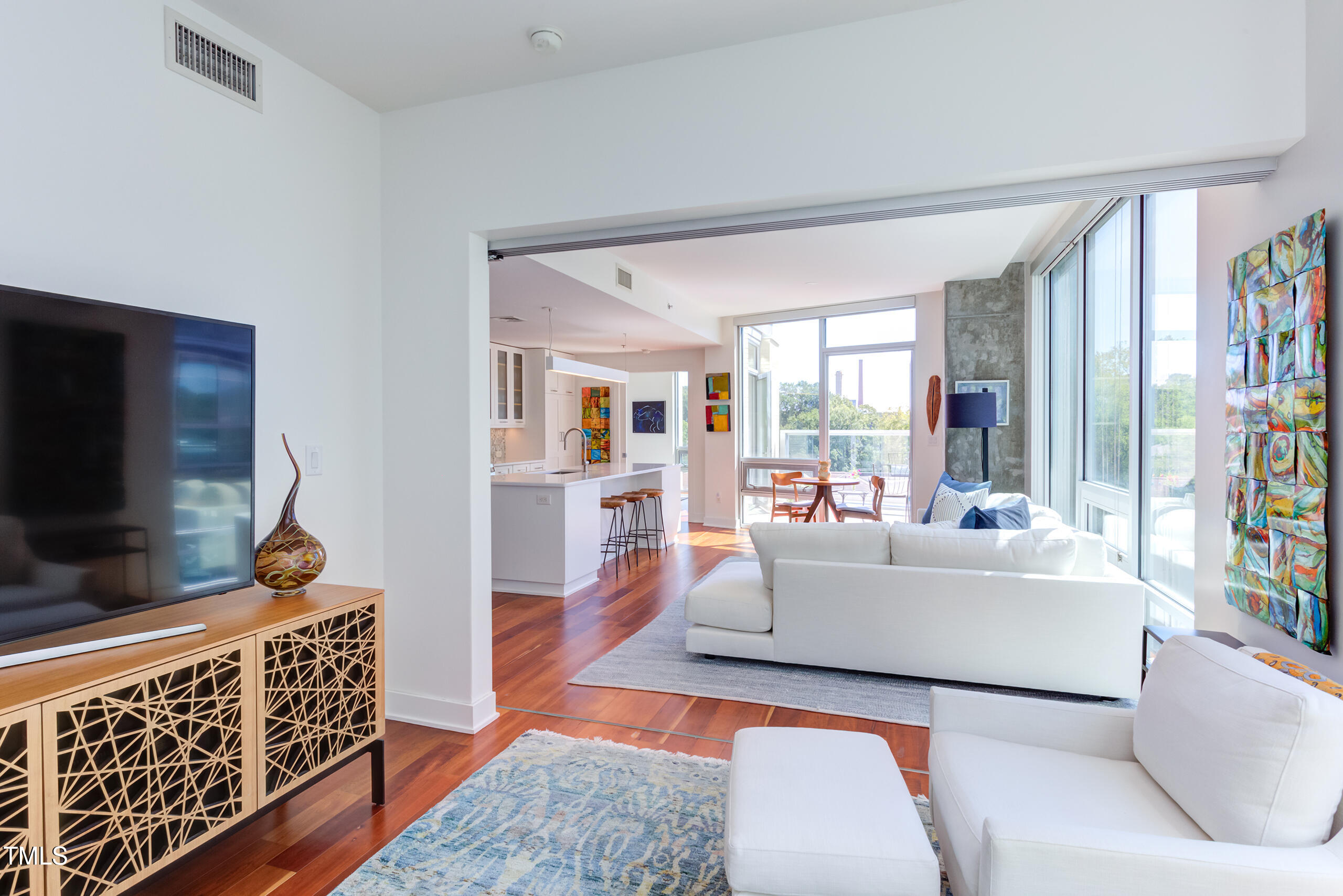 601 W Rosemary Street 405