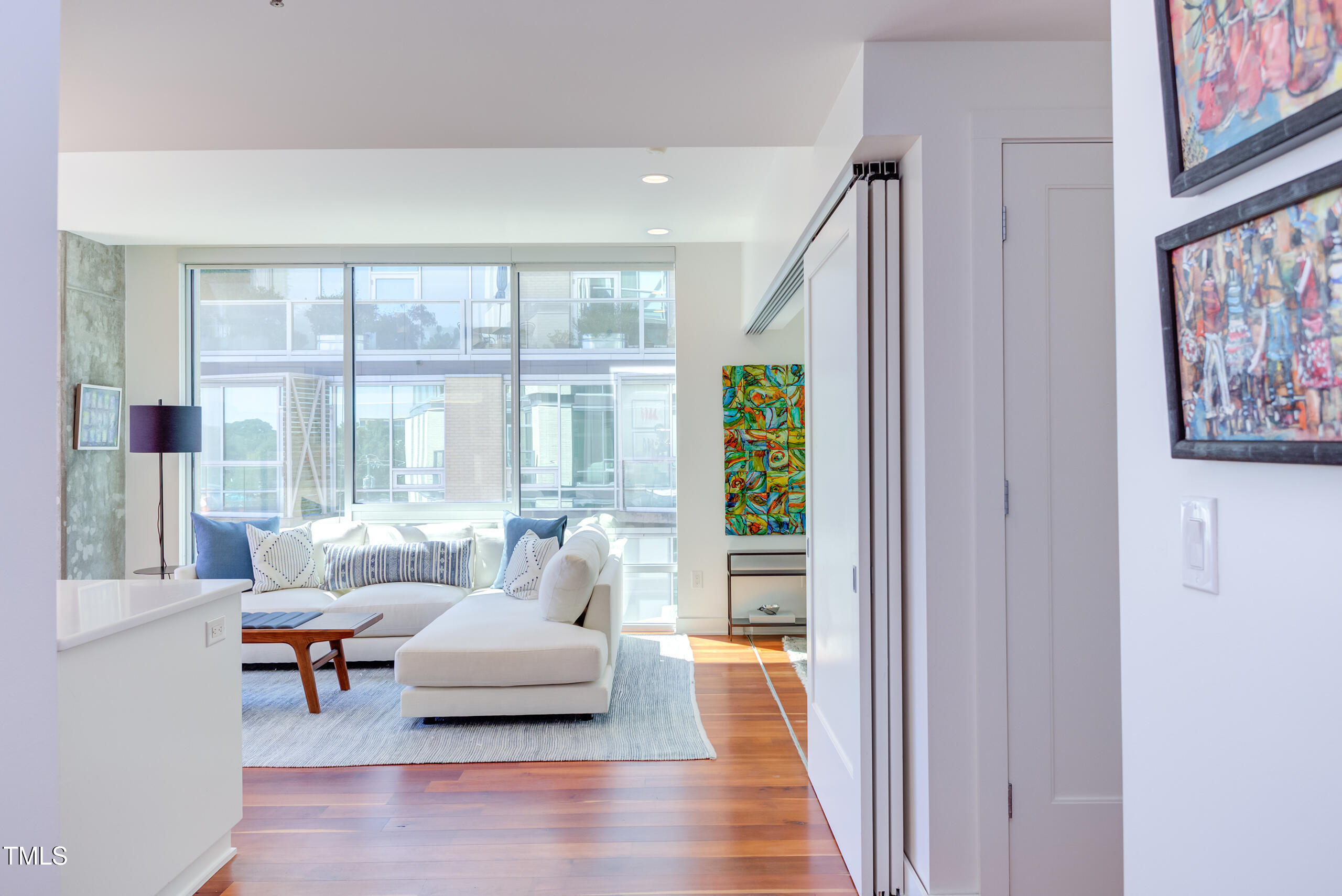 601 W Rosemary Street 405