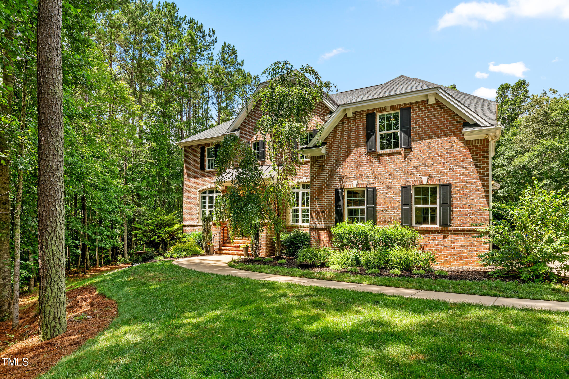 220 Westhampton Way