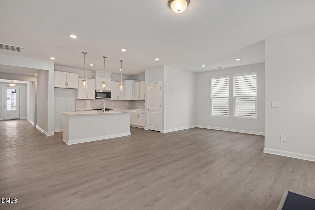 601 Crescent Wood Trail