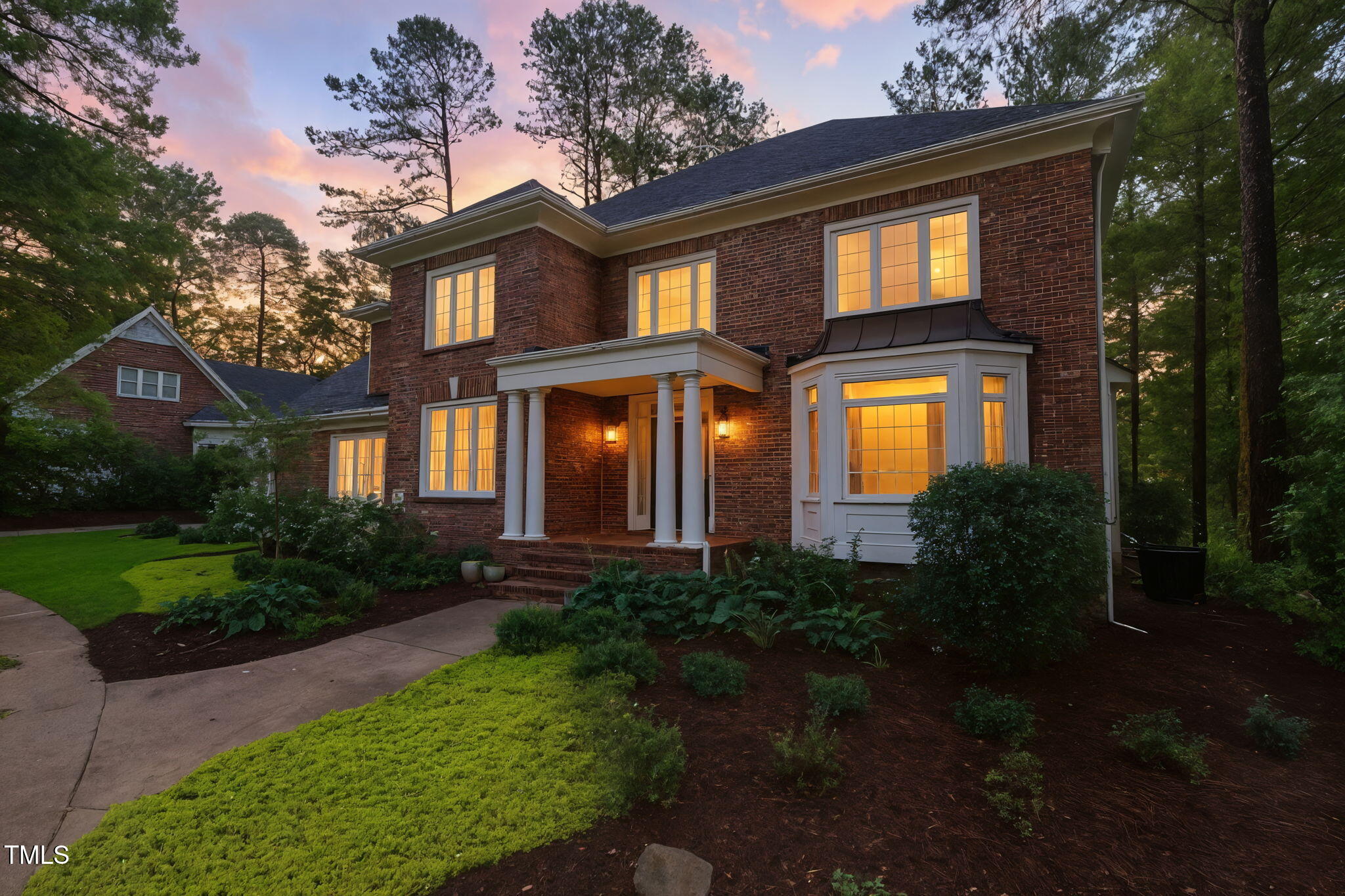 105 Bathgate Lane