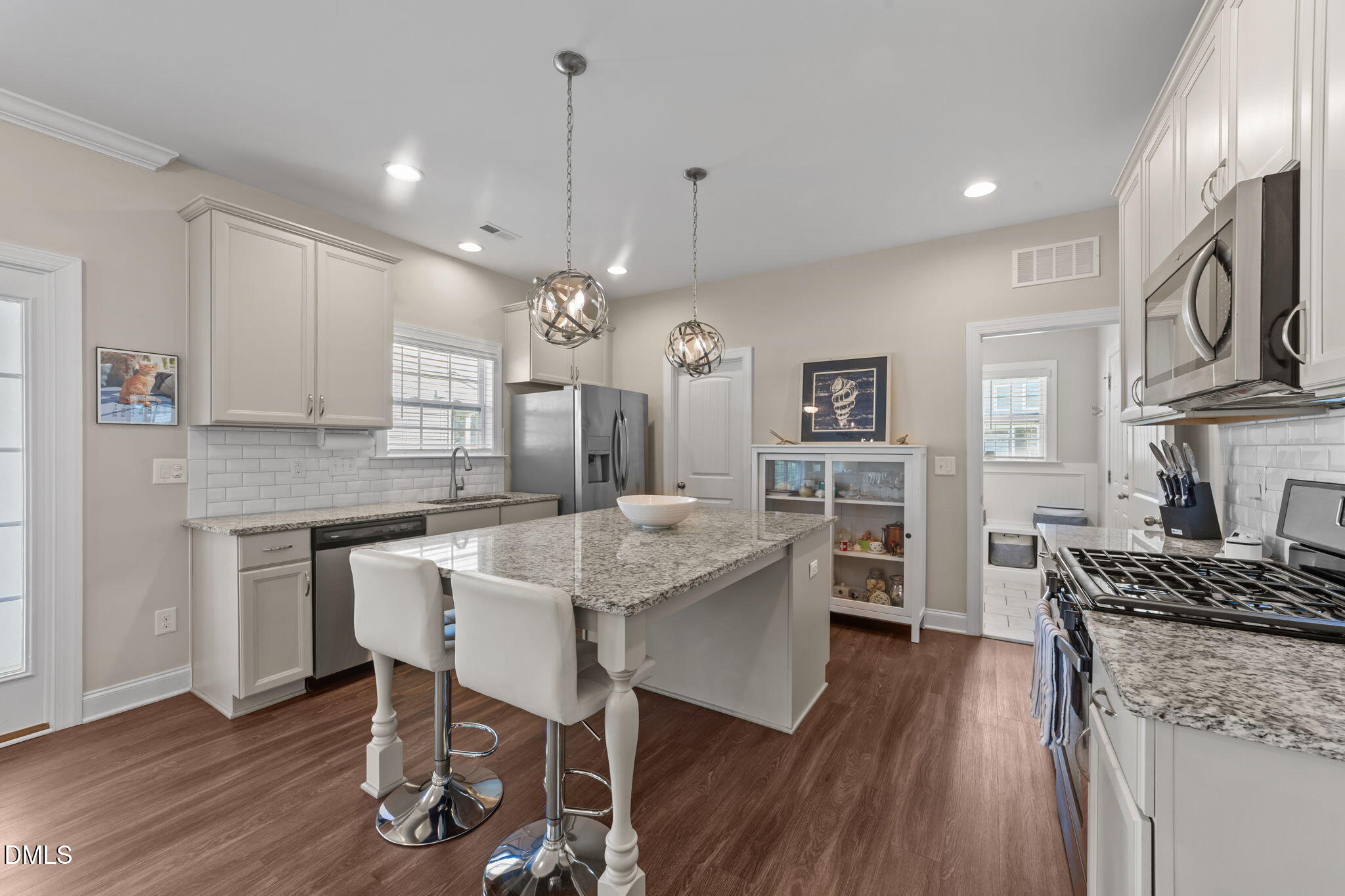 525 Barneswyck Drive