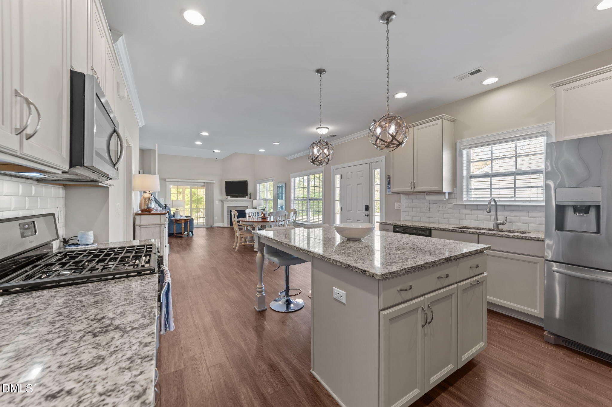 525 Barneswyck Drive