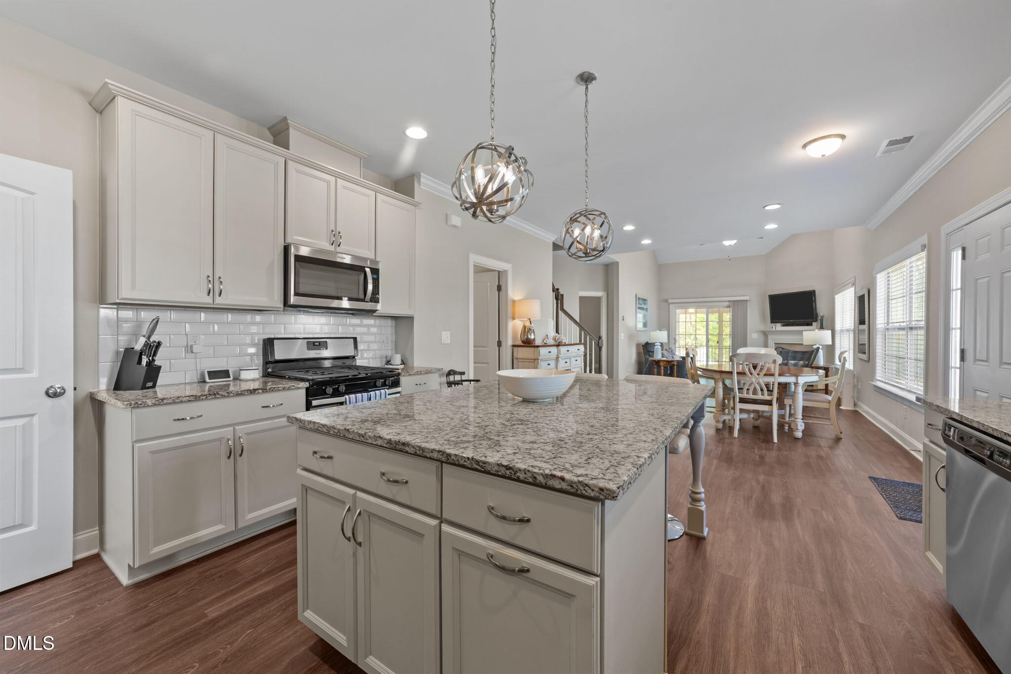 525 Barneswyck Drive