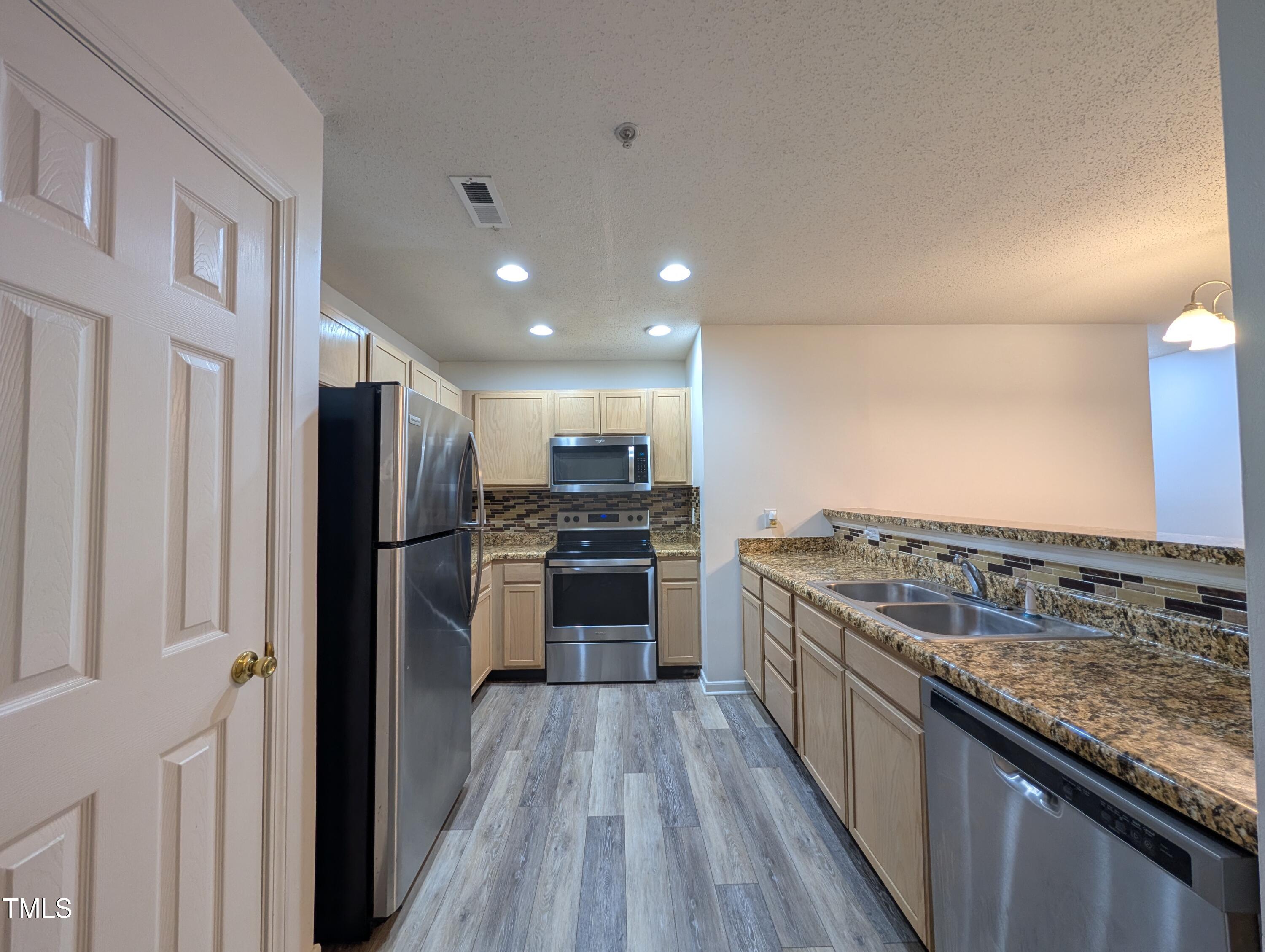 1509 Kenmore Drive