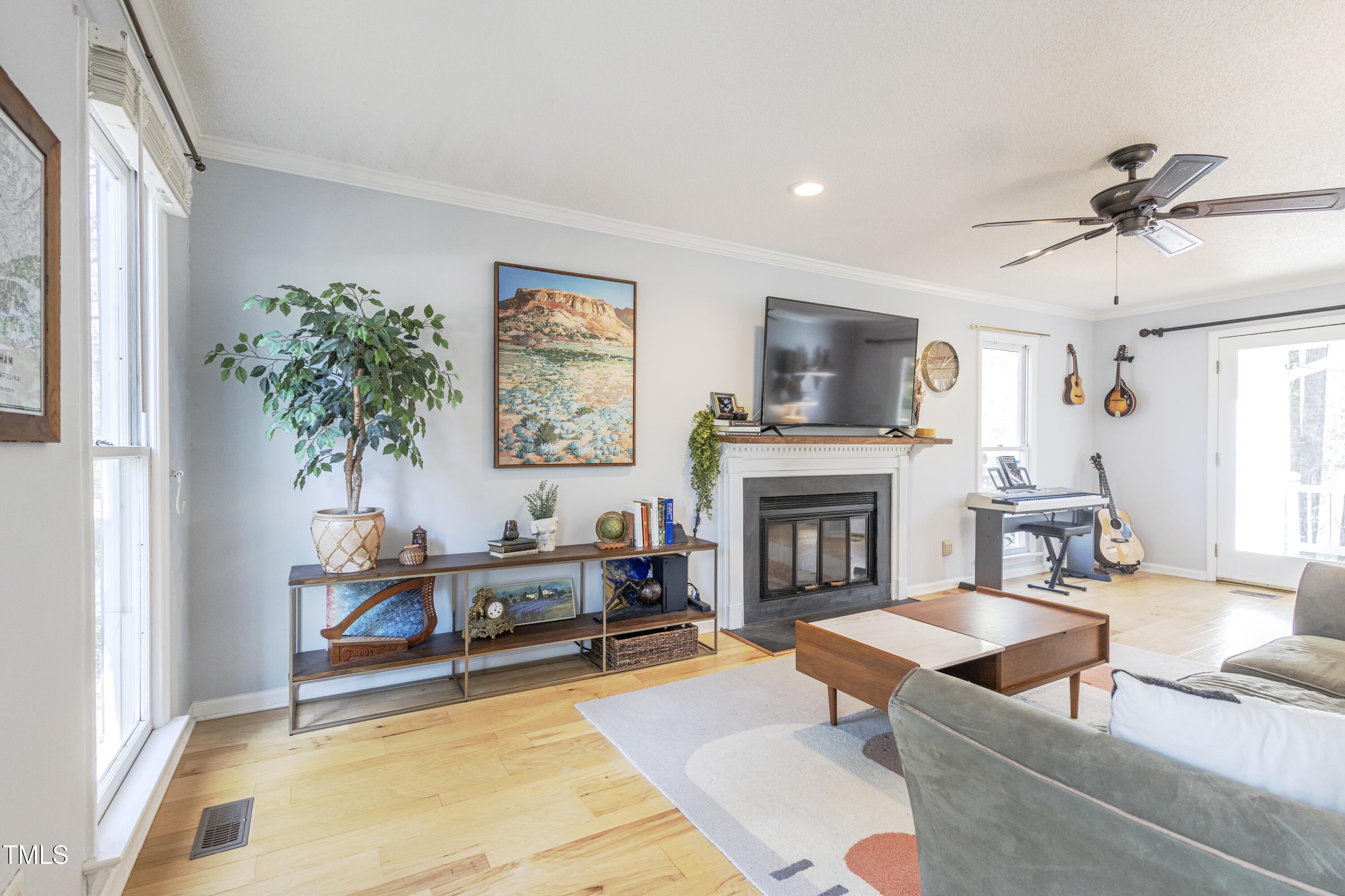 116 Lakeshore Drive