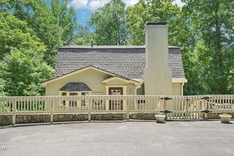 47 Cottonwood Trail Leasburg NC 27291