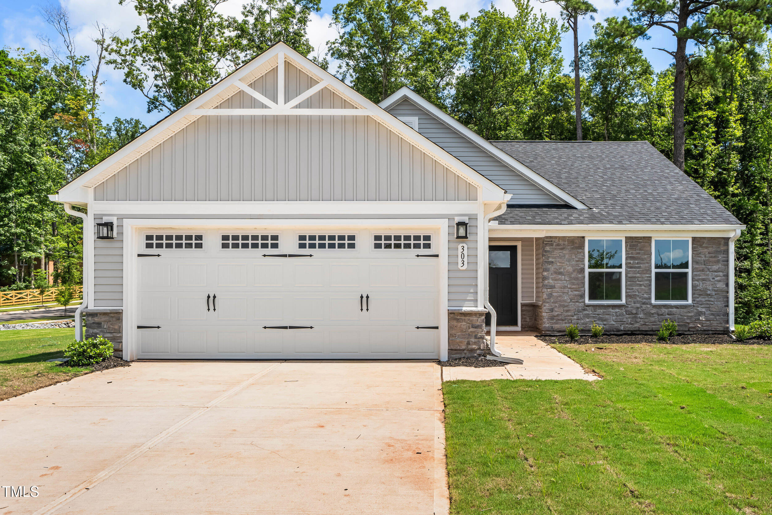303 Rothbury Court