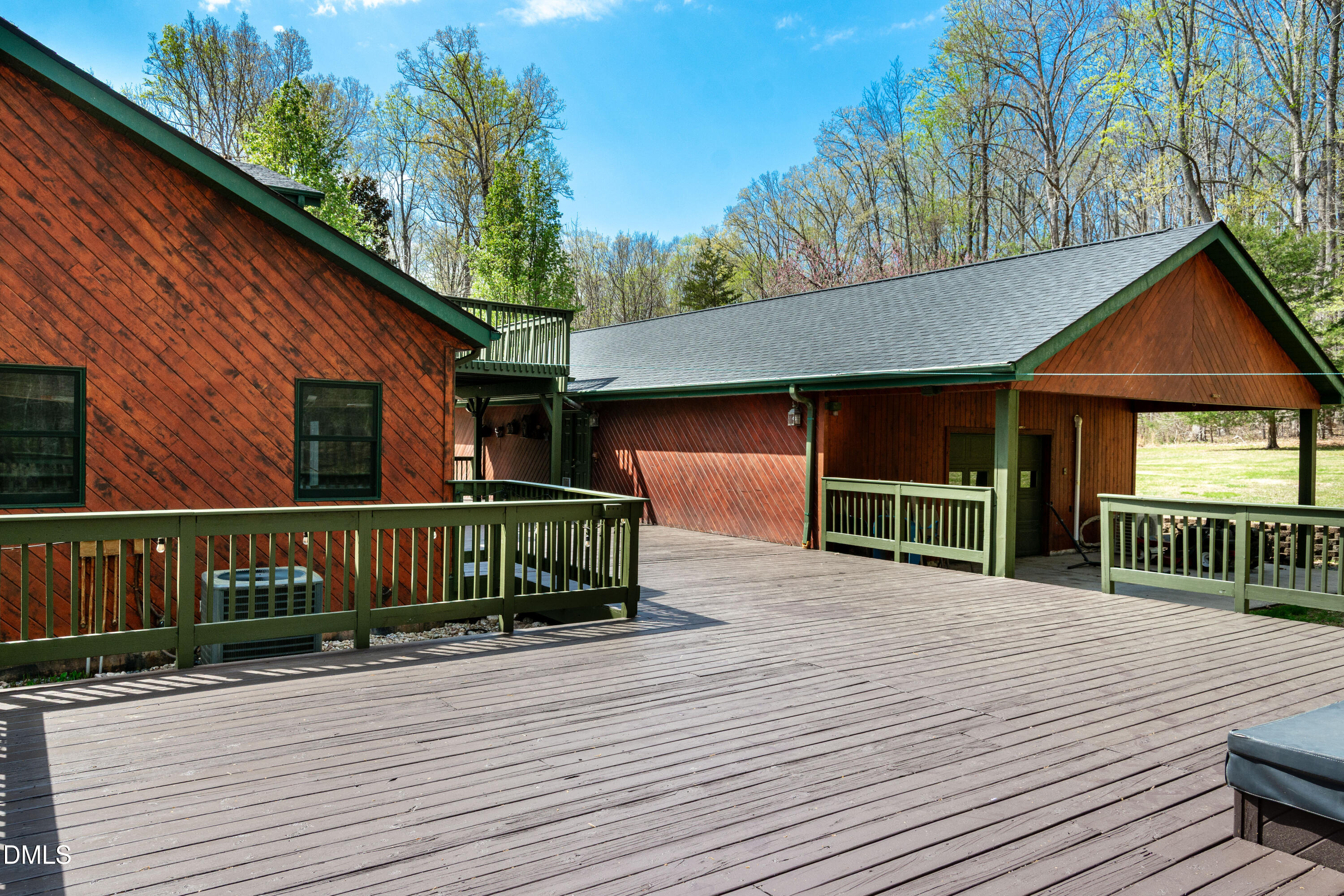 4664 White Oak Lane