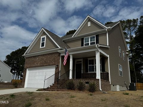 69 White Azalea Way Benson NC 27504