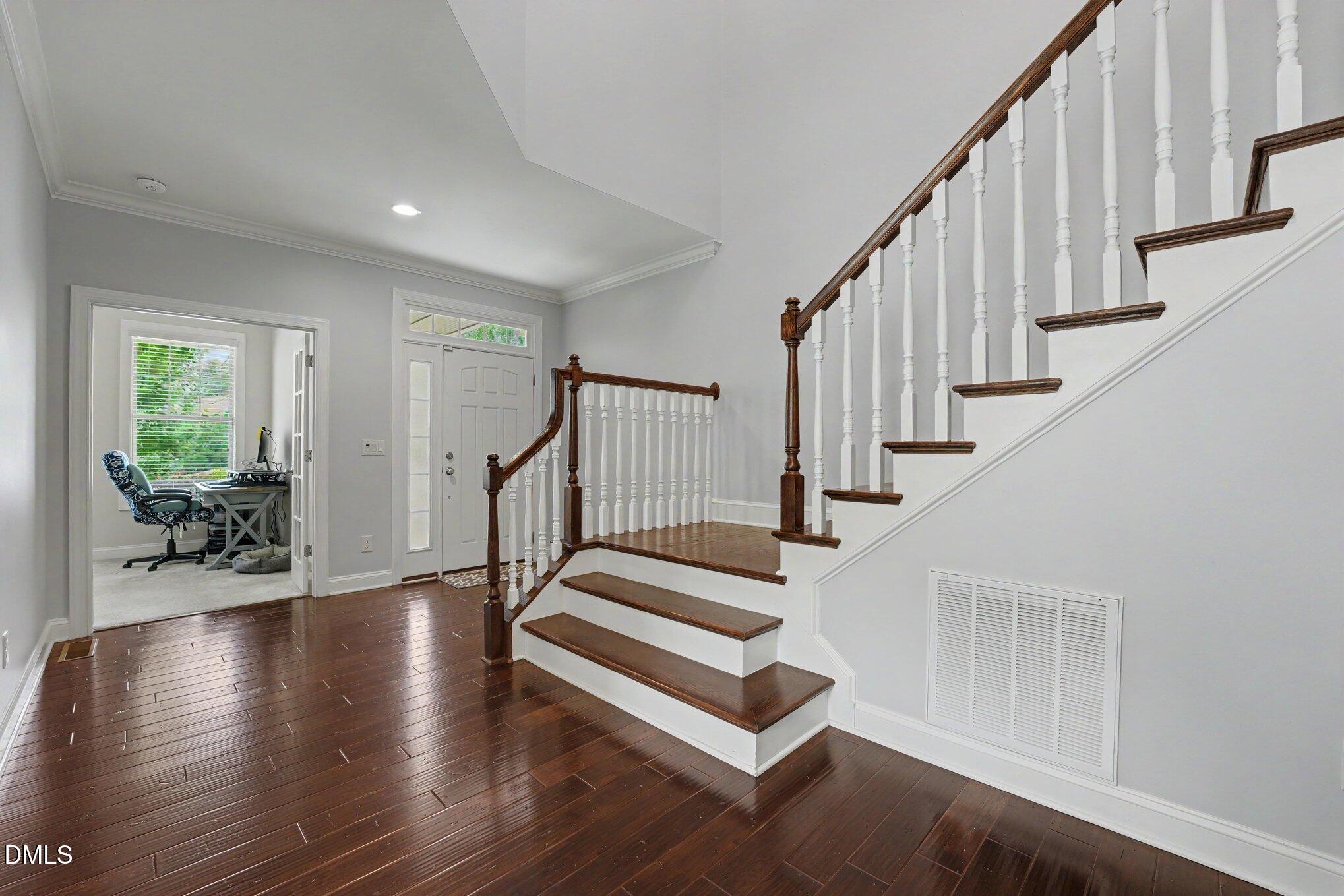 98 Woods Manor Lane