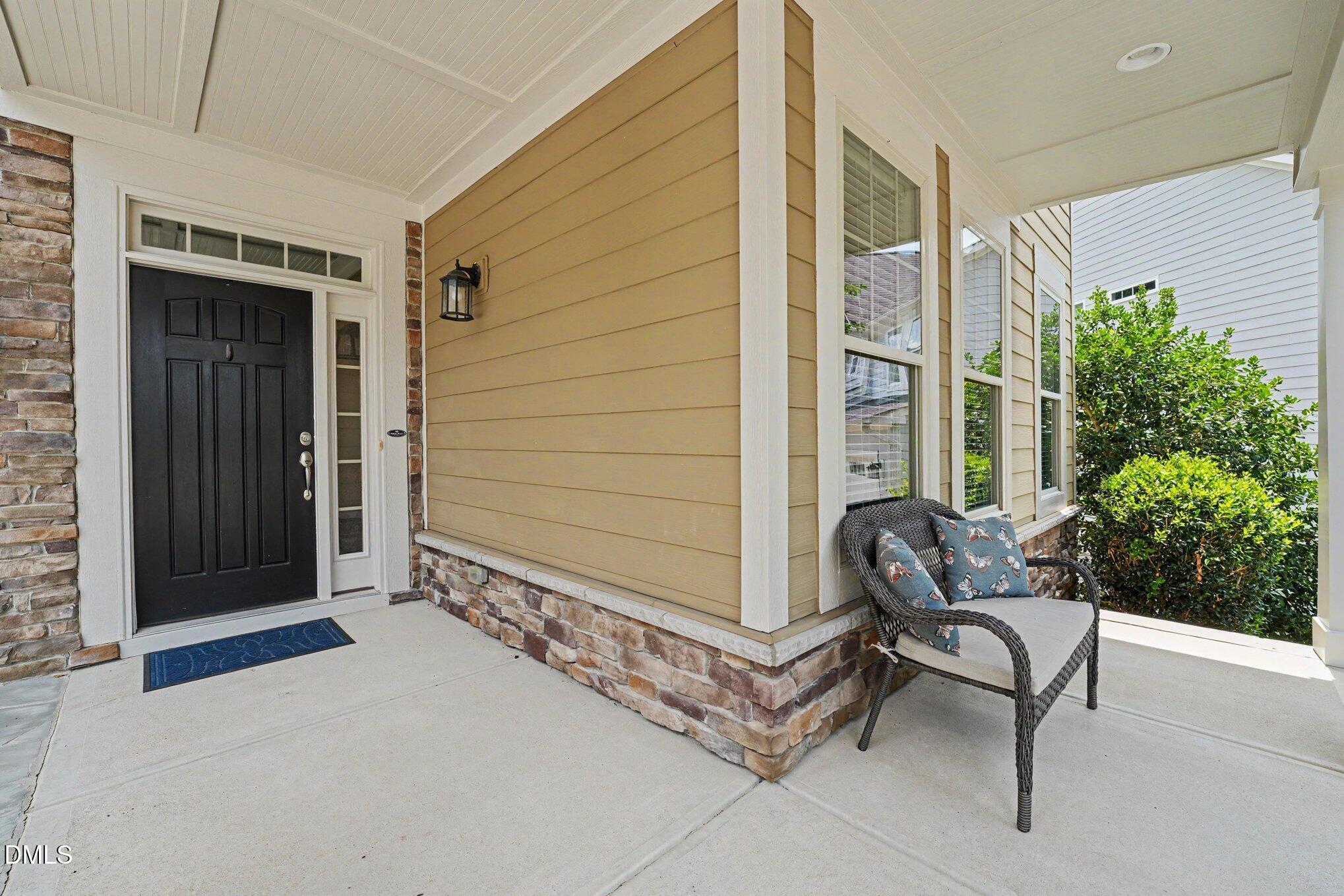 98 Woods Manor Lane