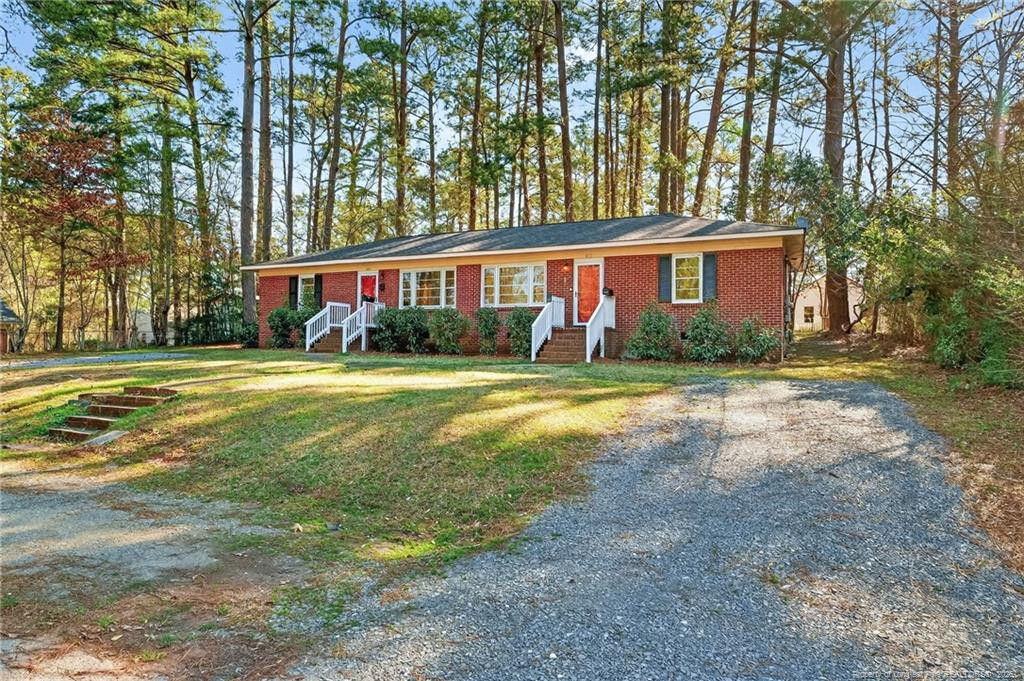 809/811 Whitford Street