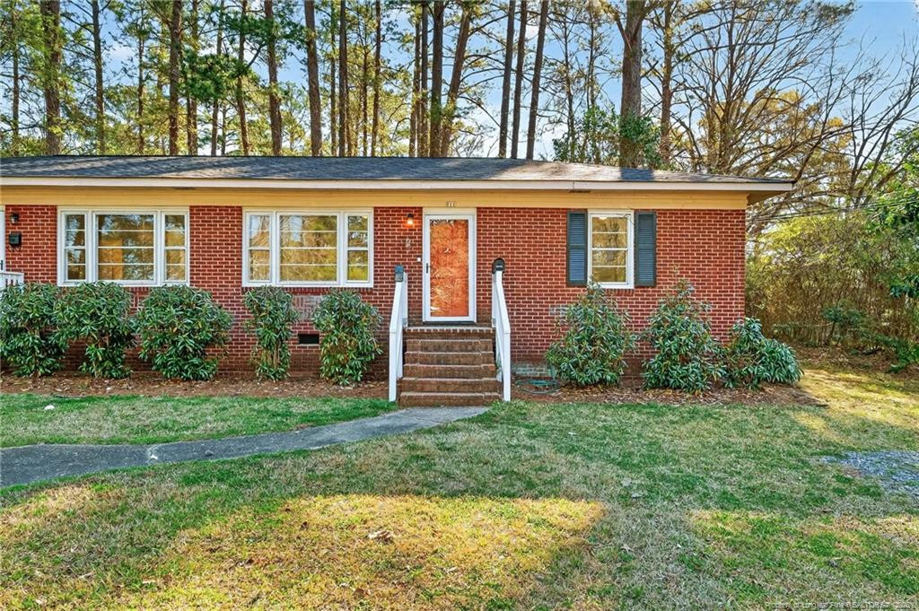 809/811 Whitford Street