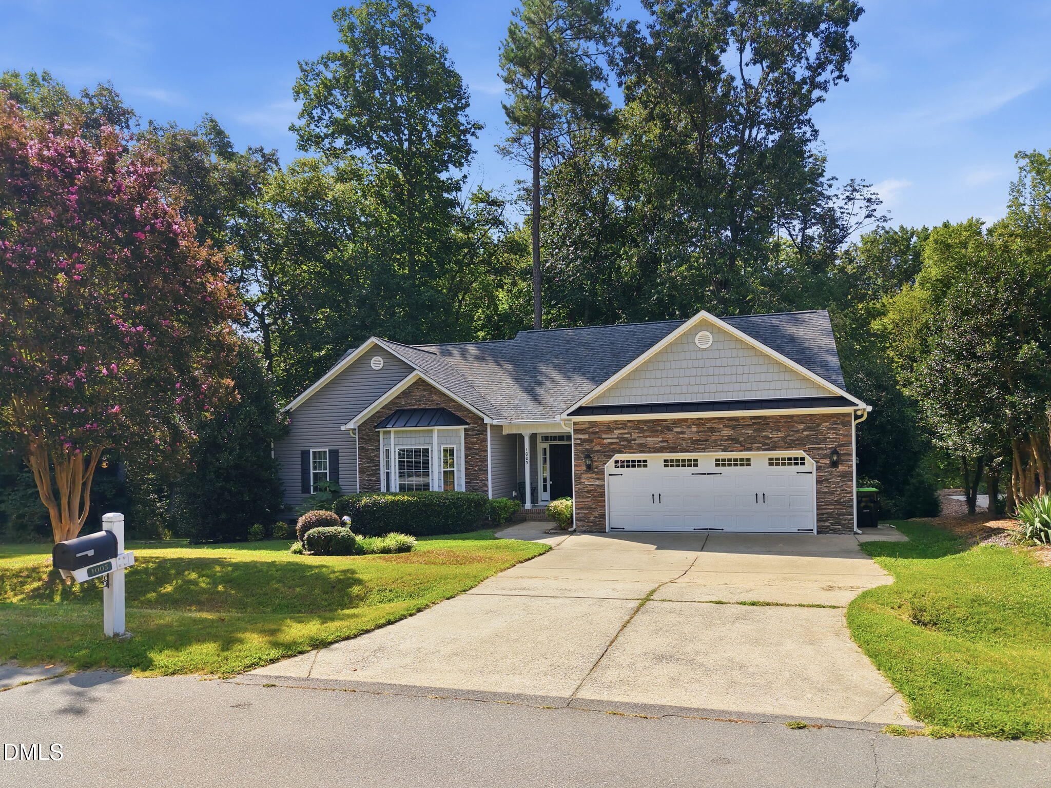 1005 Shannon Court