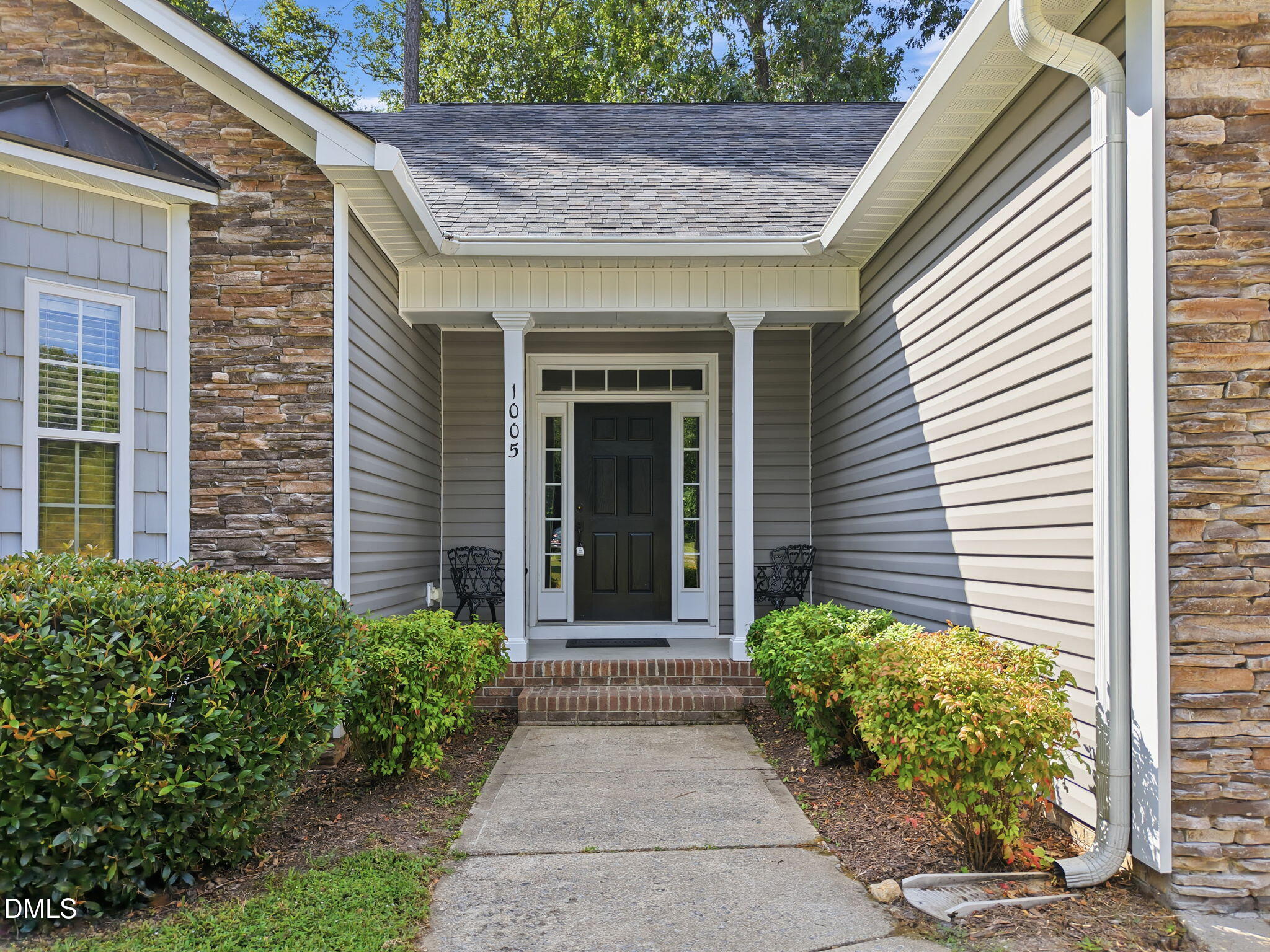 1005 Shannon Court