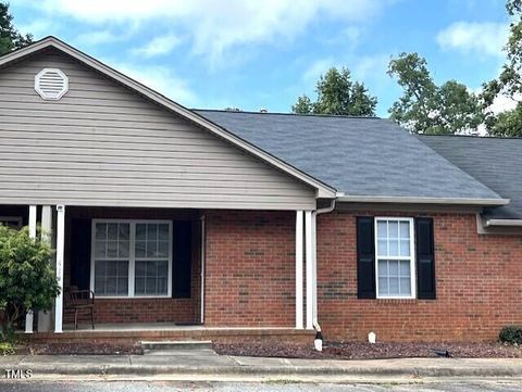 413 Mckinley Place Mebane NC 27302