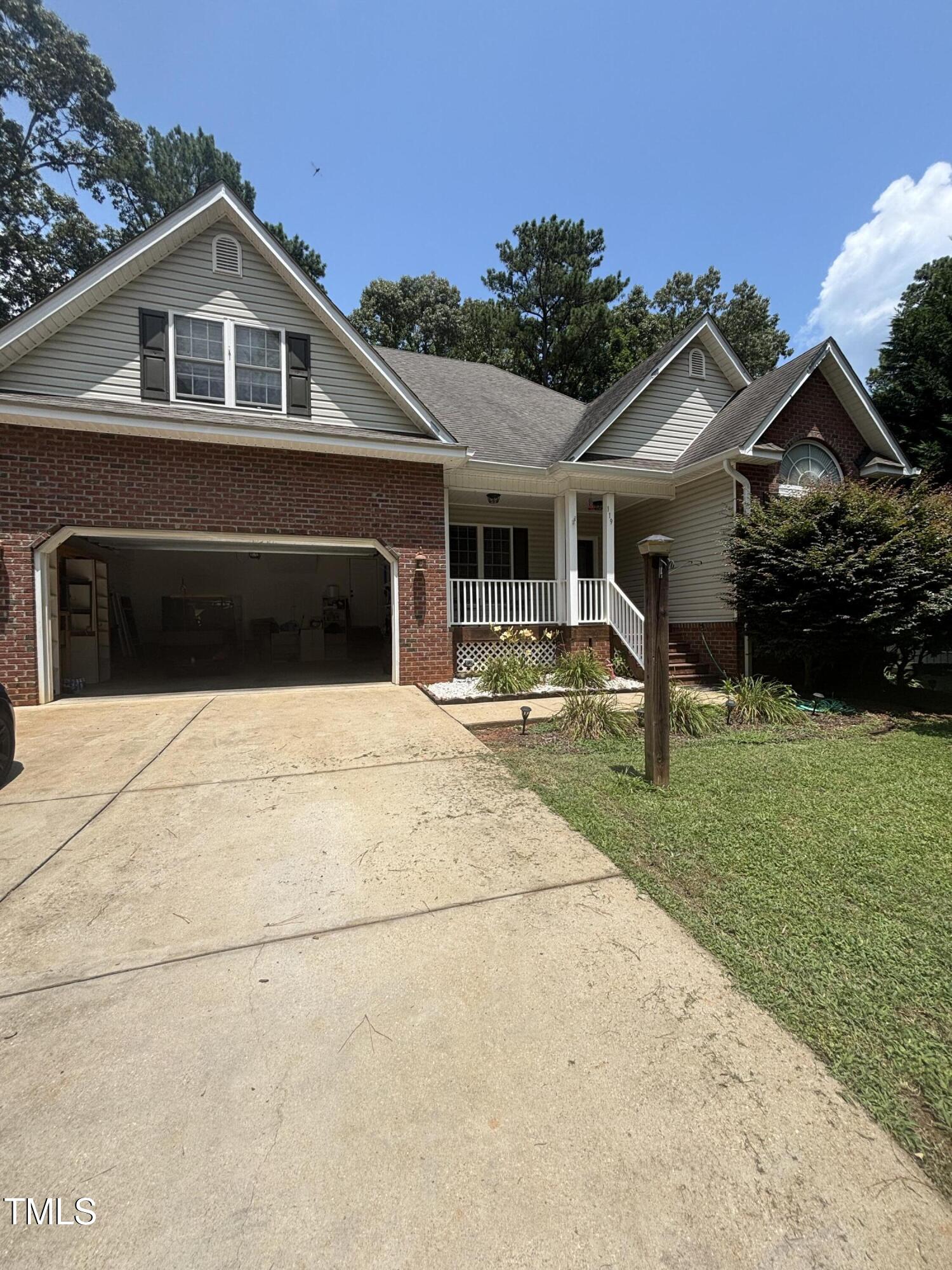 119 Comanche Drive