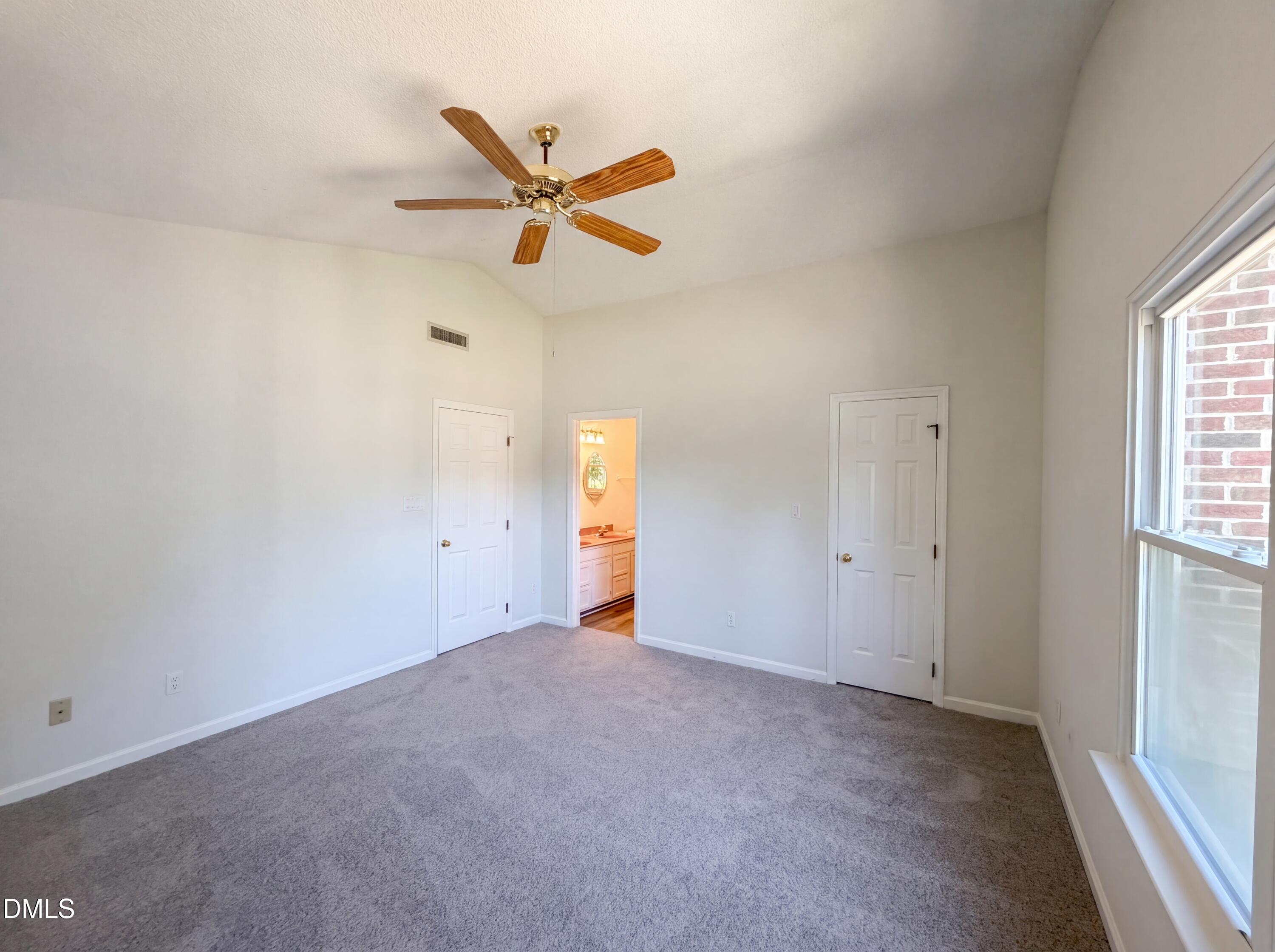 5401 Bentgrass Drive