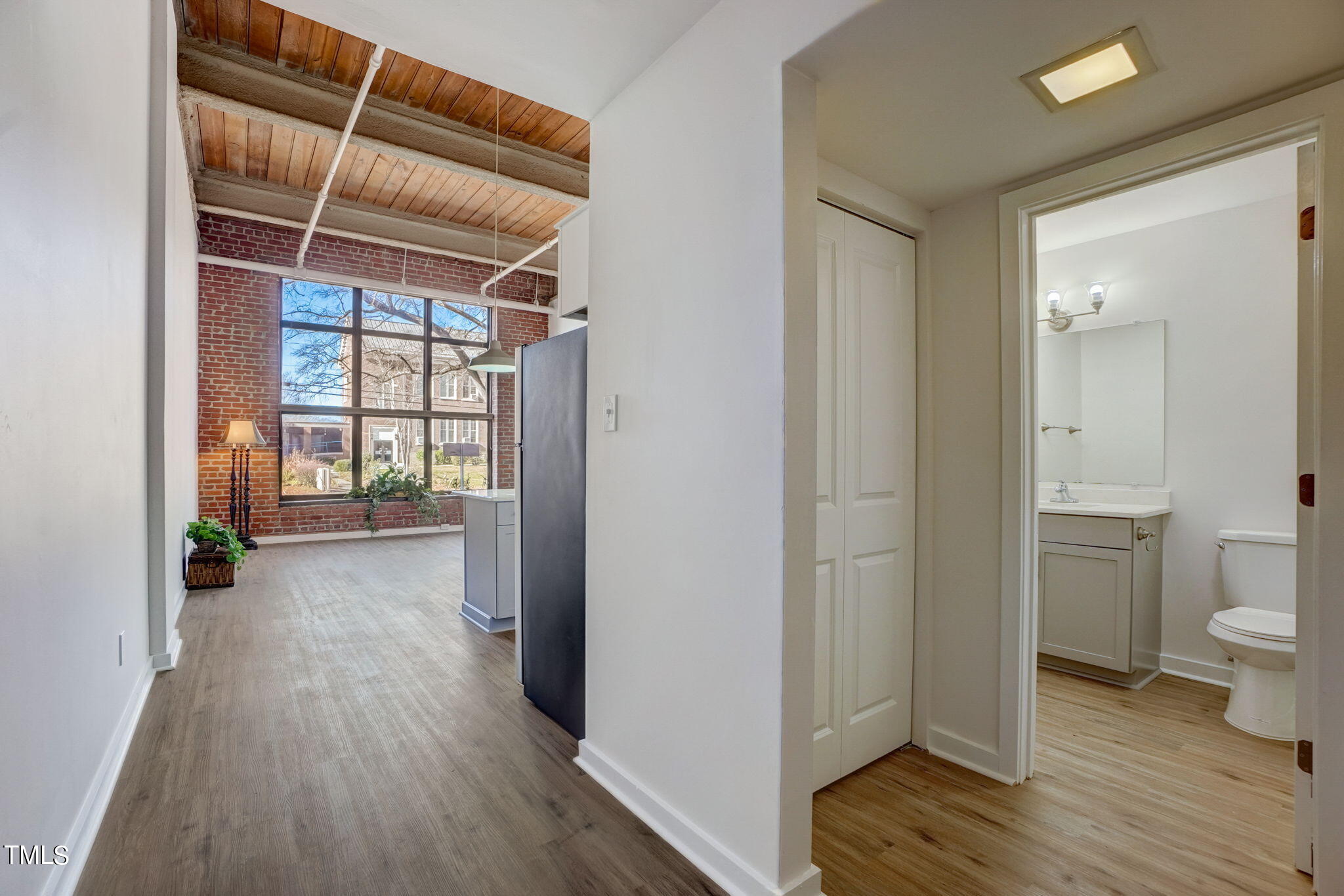 500 N Duke Street Apt 53-105