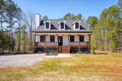 692 Port Drive Henderson NC 27537