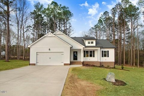 203 Sourgum Court Zebulon NC 27597