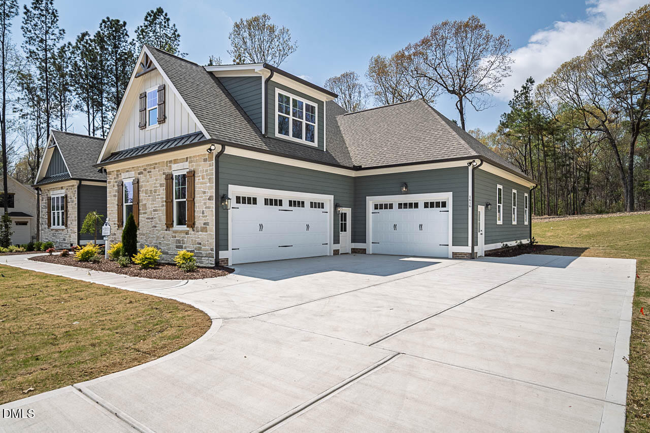 1616 River Bend Lane