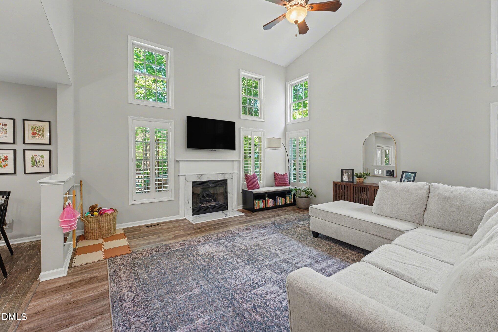 105 New Holland Place