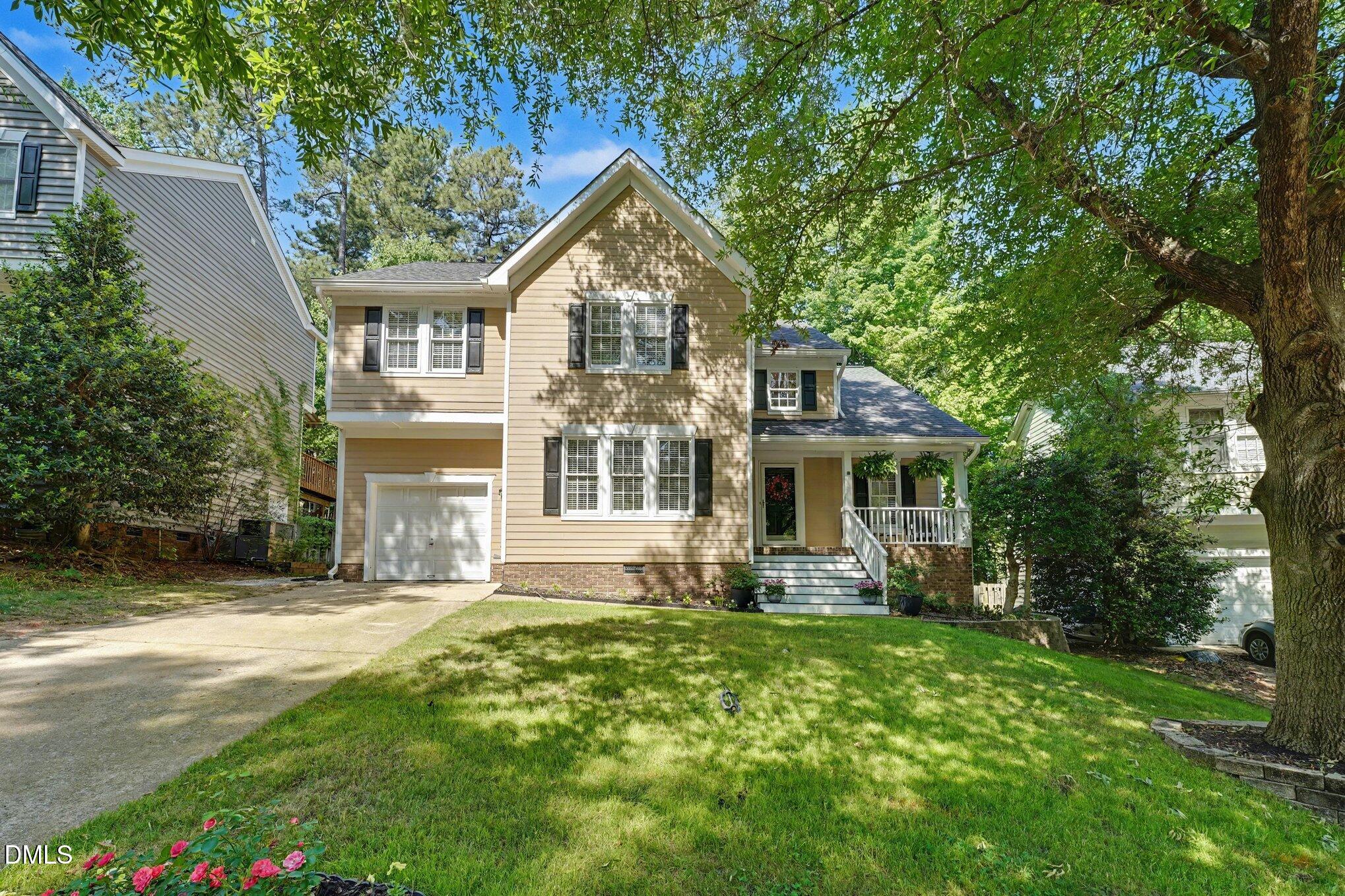 105 New Holland Place