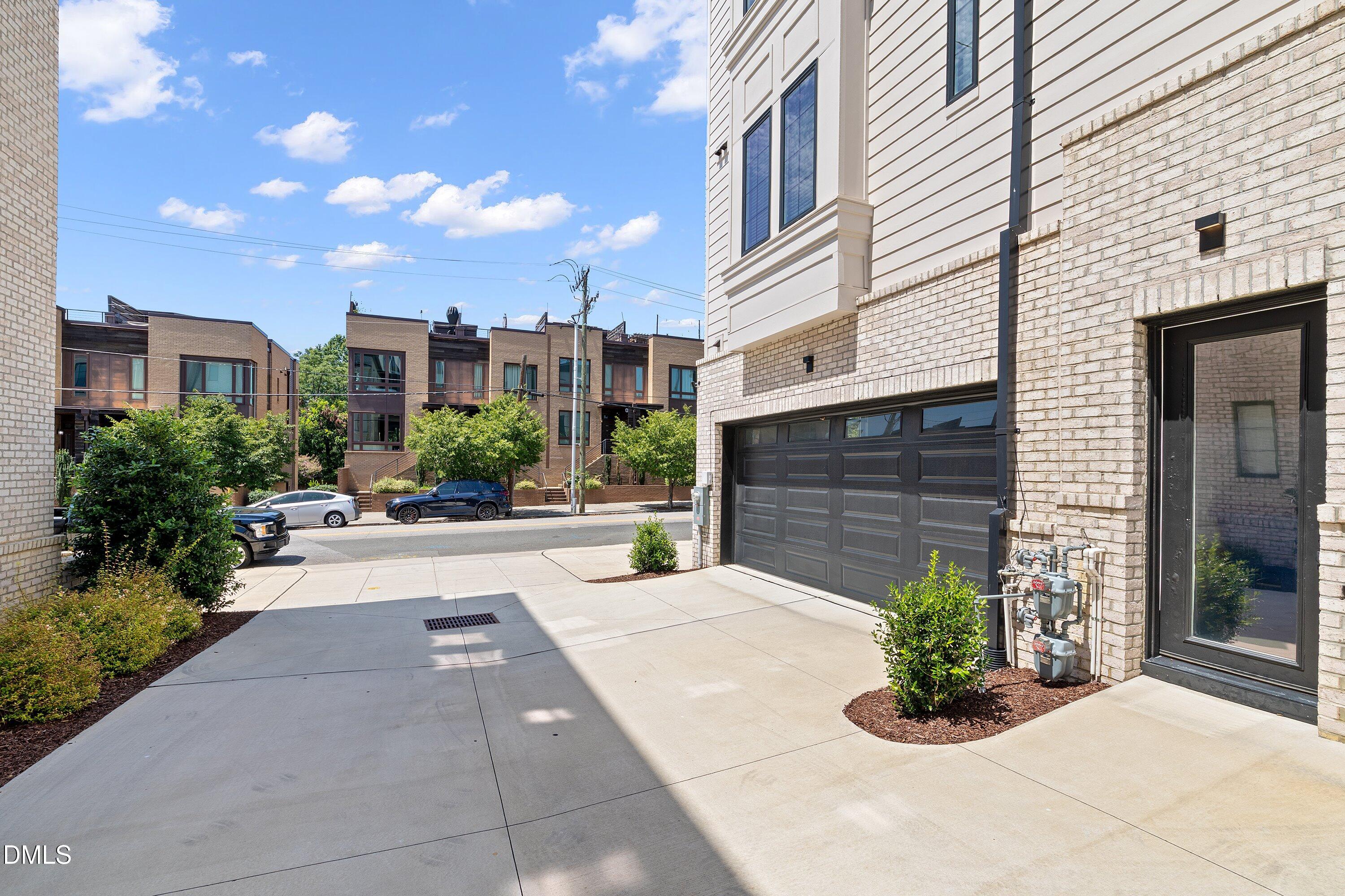 413 W Lenoir Street
