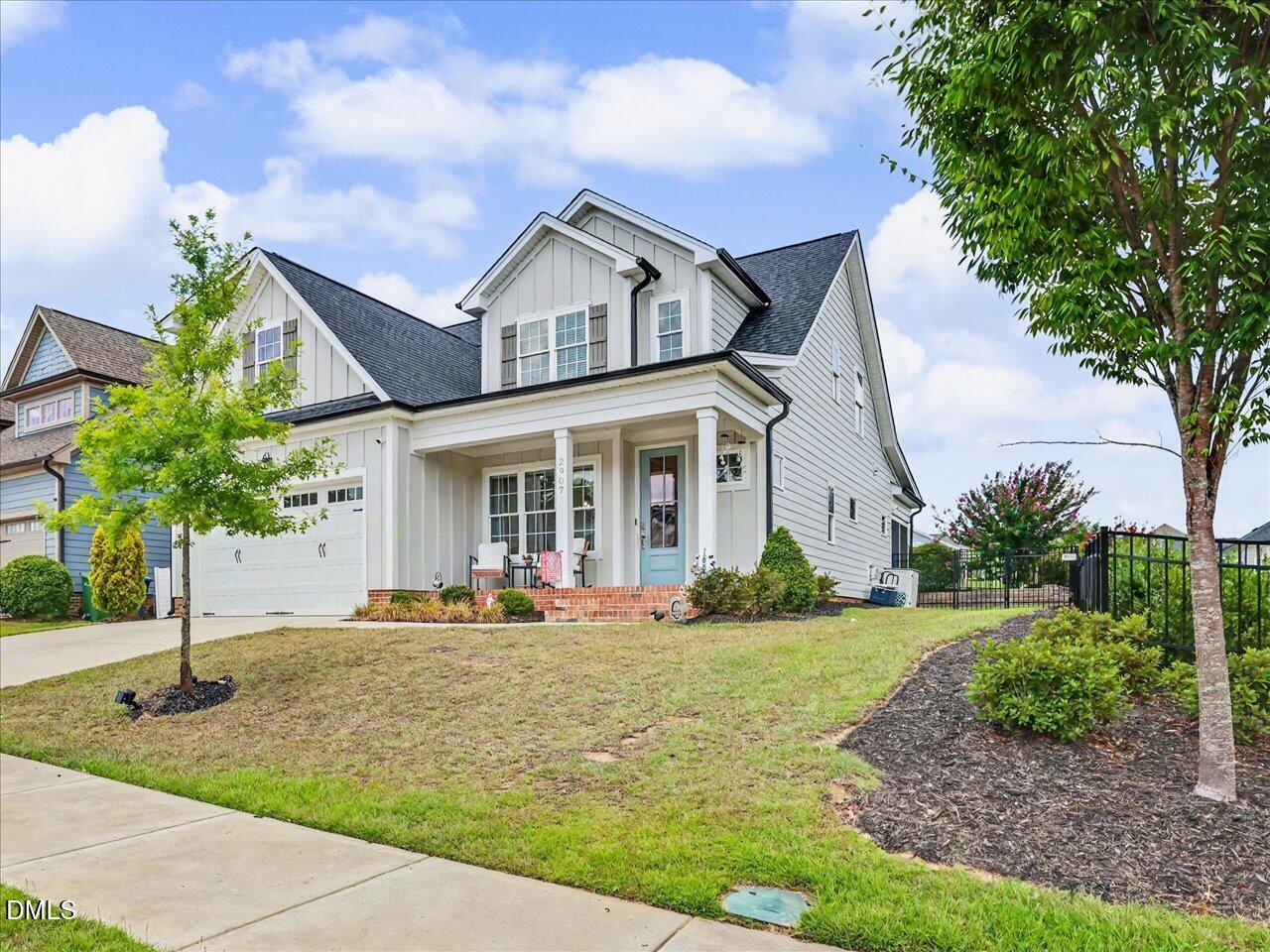 2907 Meadow Bluffs Way