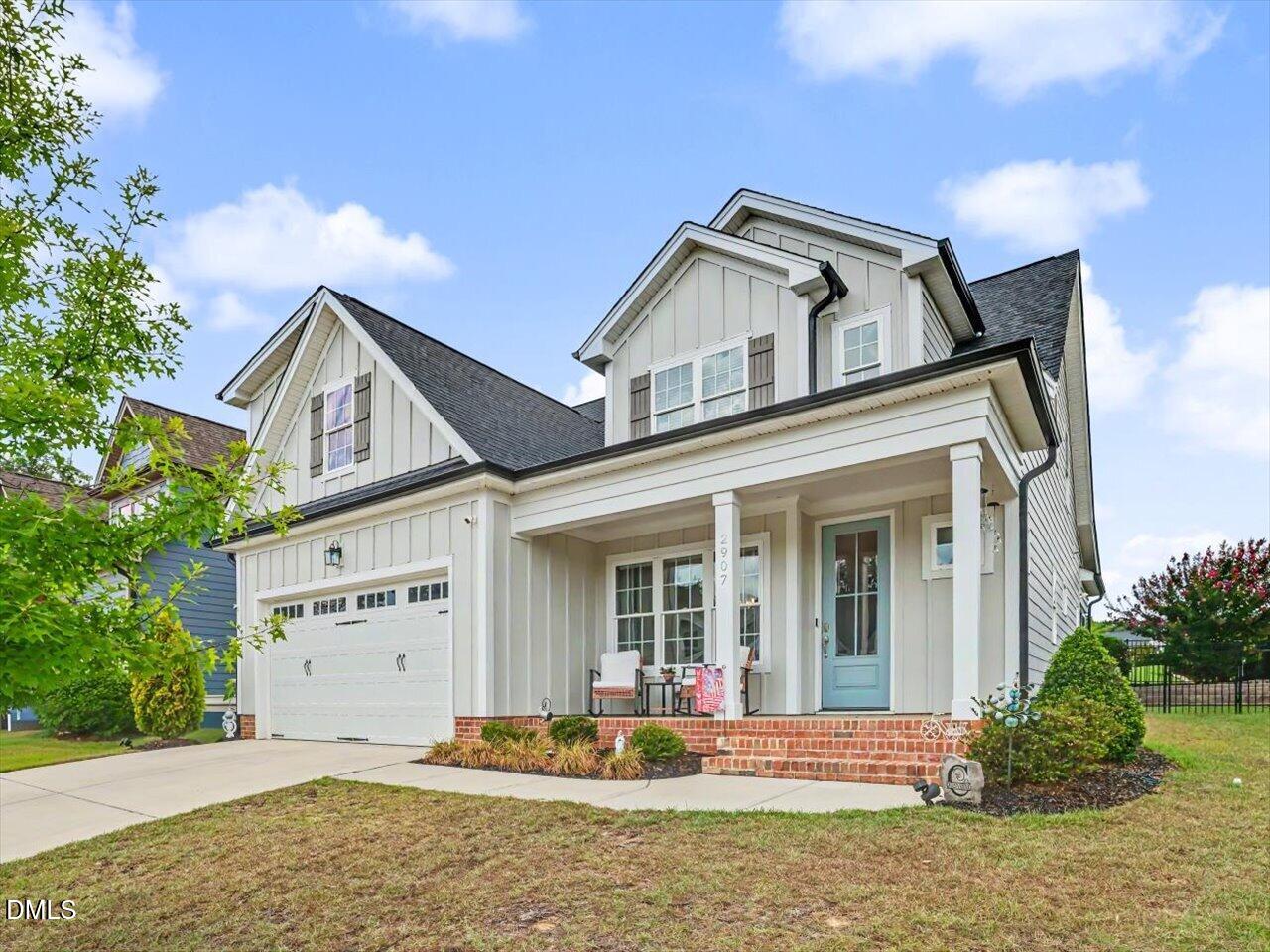 2907 Meadow Bluffs Way