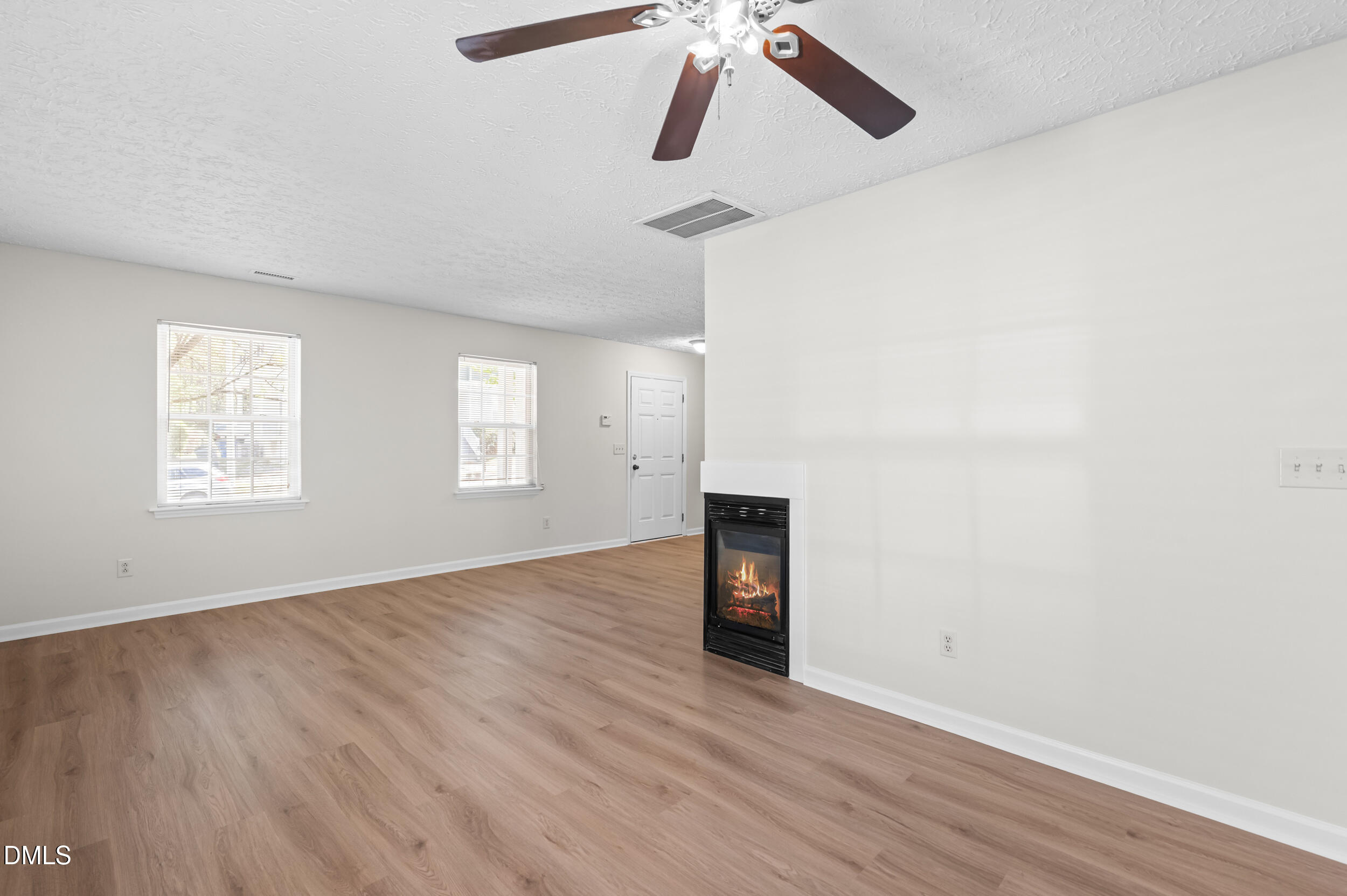 7029 Jeffreys Creek Lane